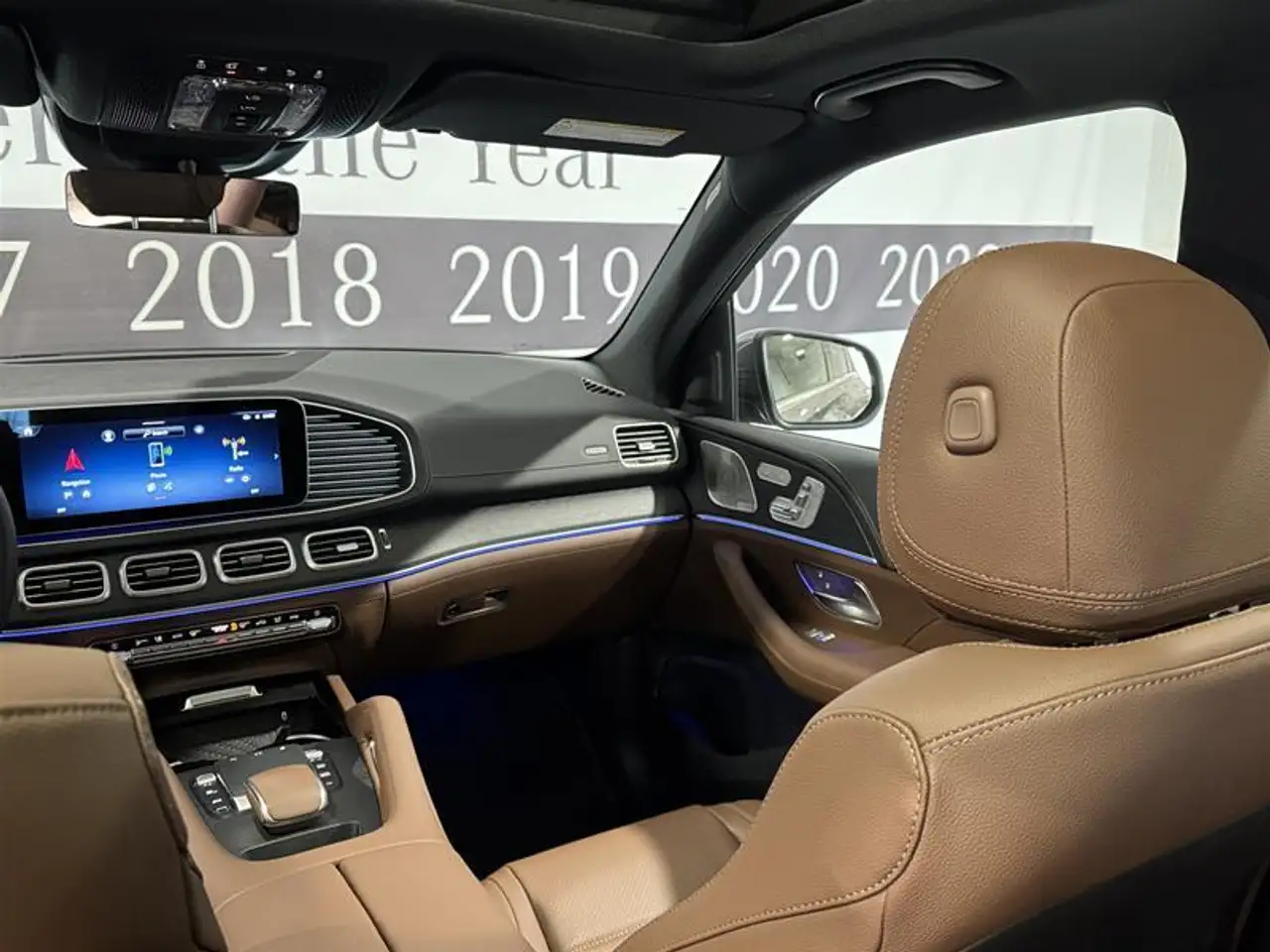 Mercedes-Benz GLE снимка Mercedes-Benz GLE