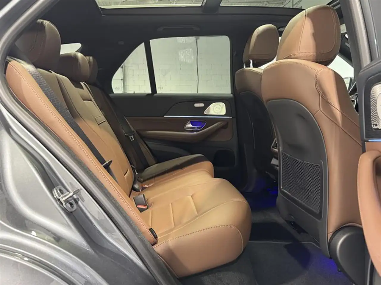 Mercedes-Benz GLE снимка Mercedes-Benz GLE