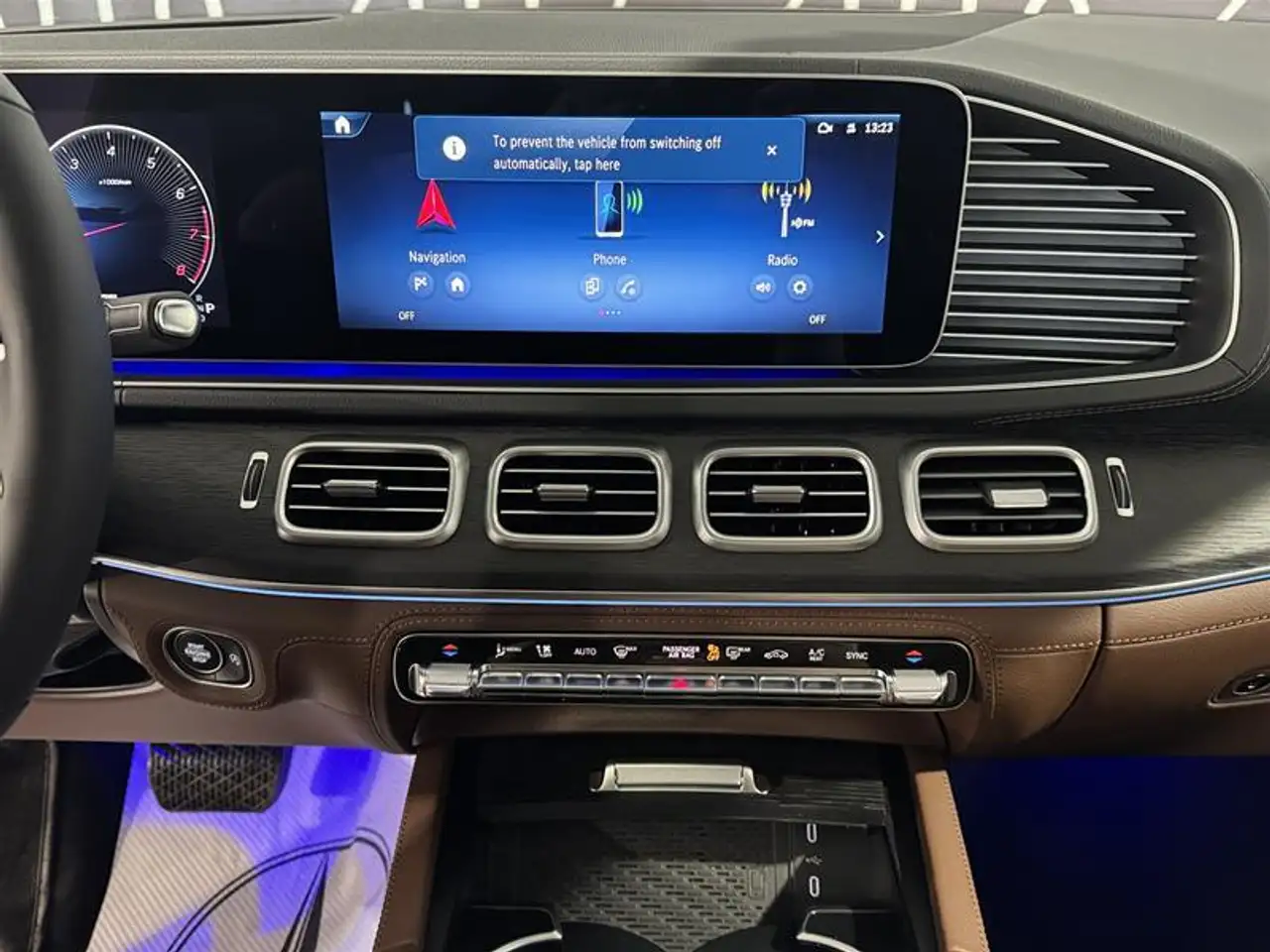 Mercedes-Benz GLE снимка Mercedes-Benz GLE