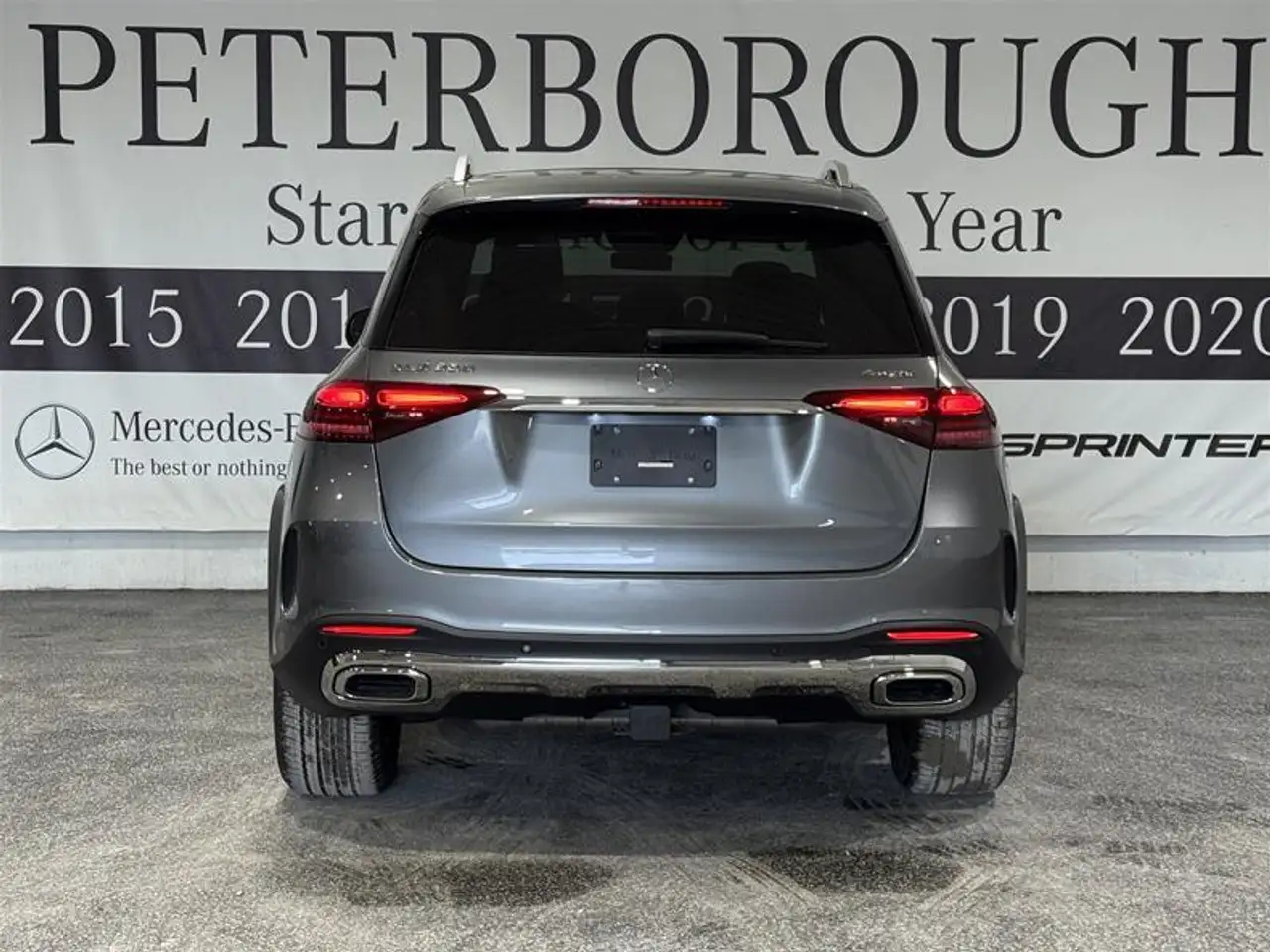 Mercedes-Benz GLE снимка Mercedes-Benz GLE