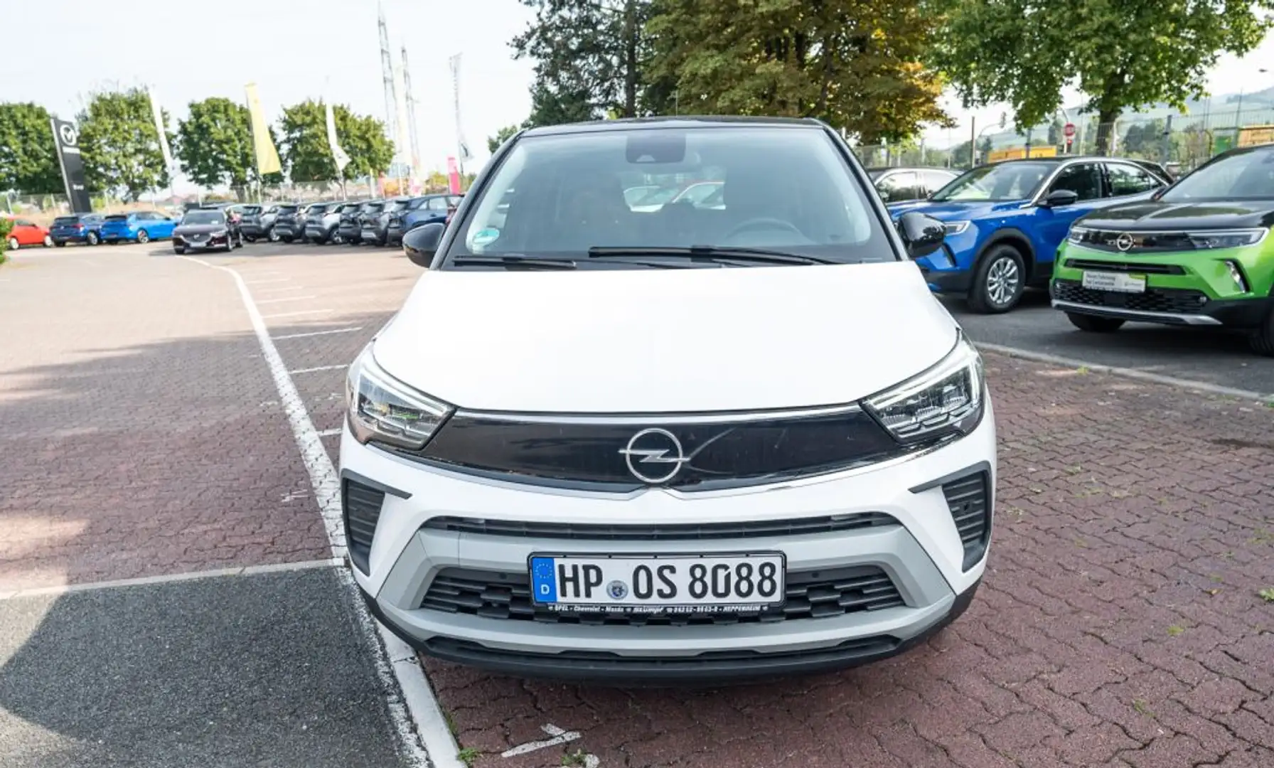 Opel Crossland 1.2 Business Elegance Weiß - 2