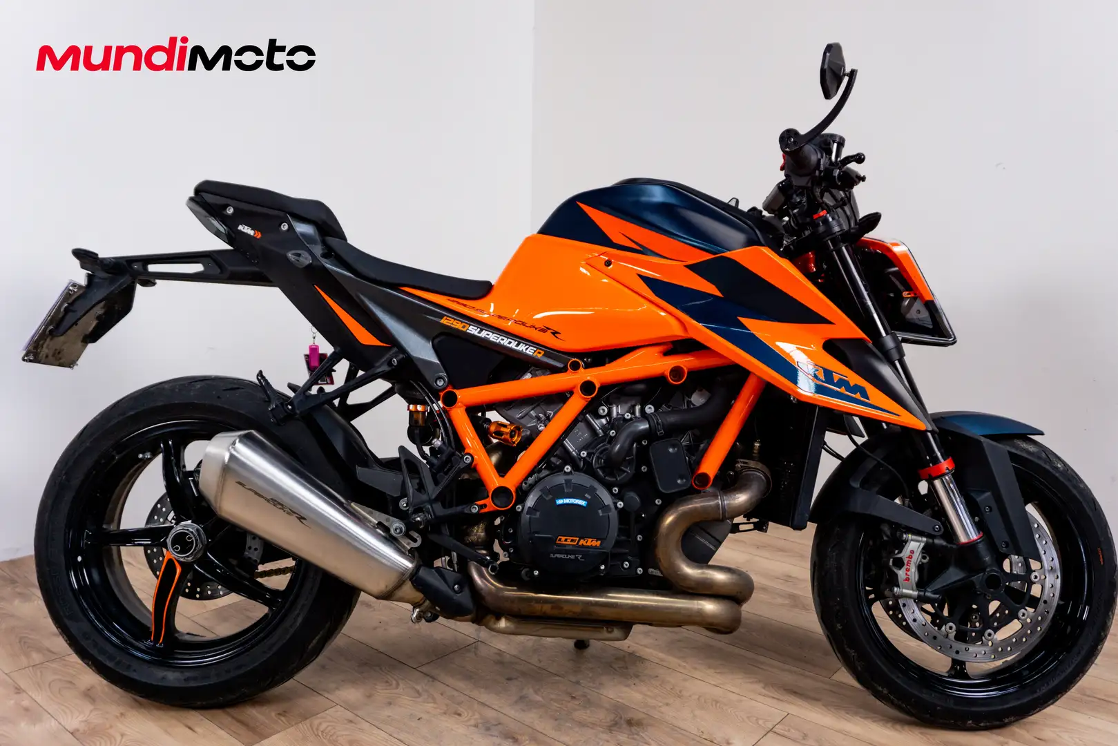 KTM 1290 Super Duke R - 1