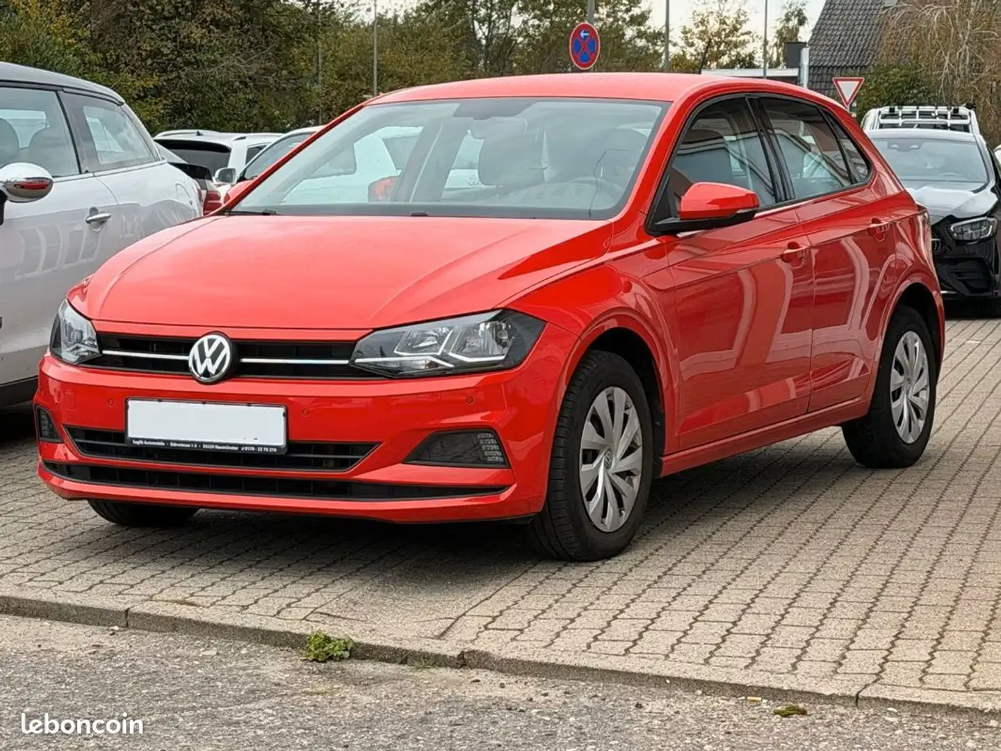Volkswagen Polo Vw 1.6 di 95 confort 5 portes Rojo - 1