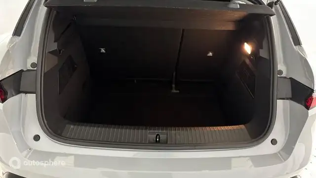 Renault Megane view 14