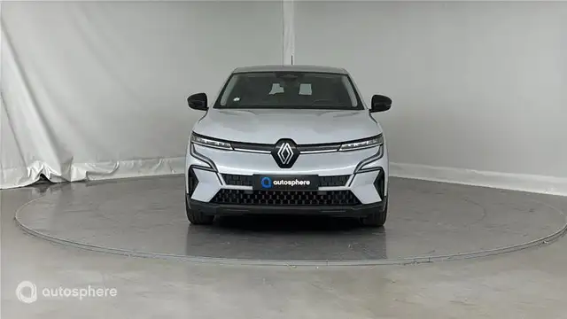 Renault Megane view 2