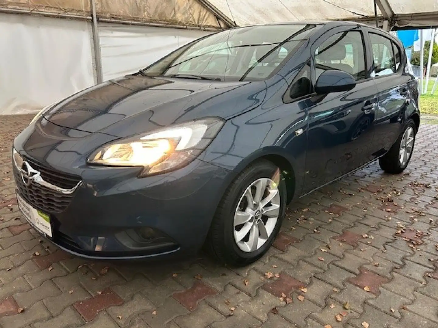 Opel Corsa Edition Blau - 1
