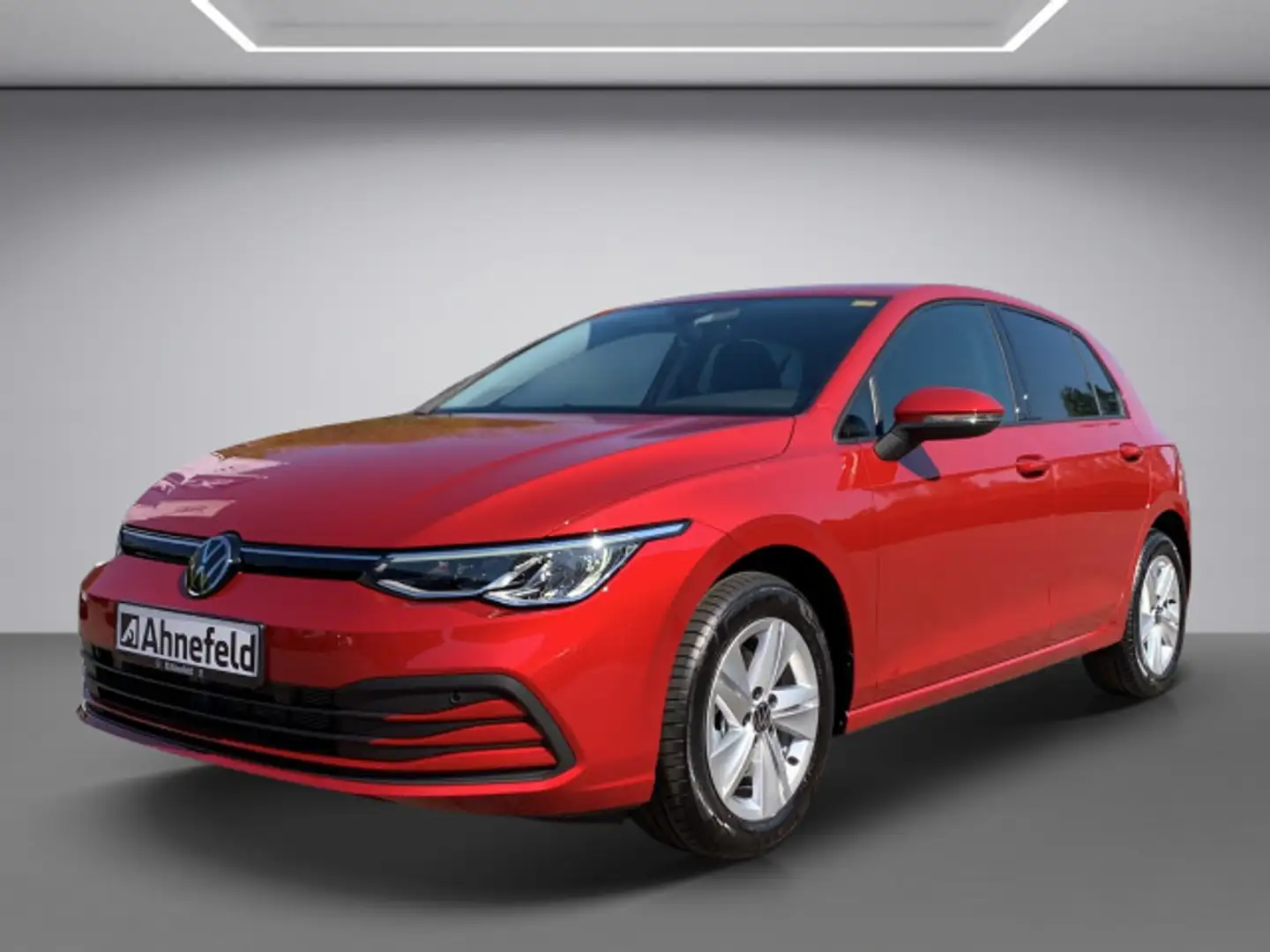 Volkswagen Golf VIII Life 1.5 TSI PDC SHZ NAVI ACC LED Rot - 2