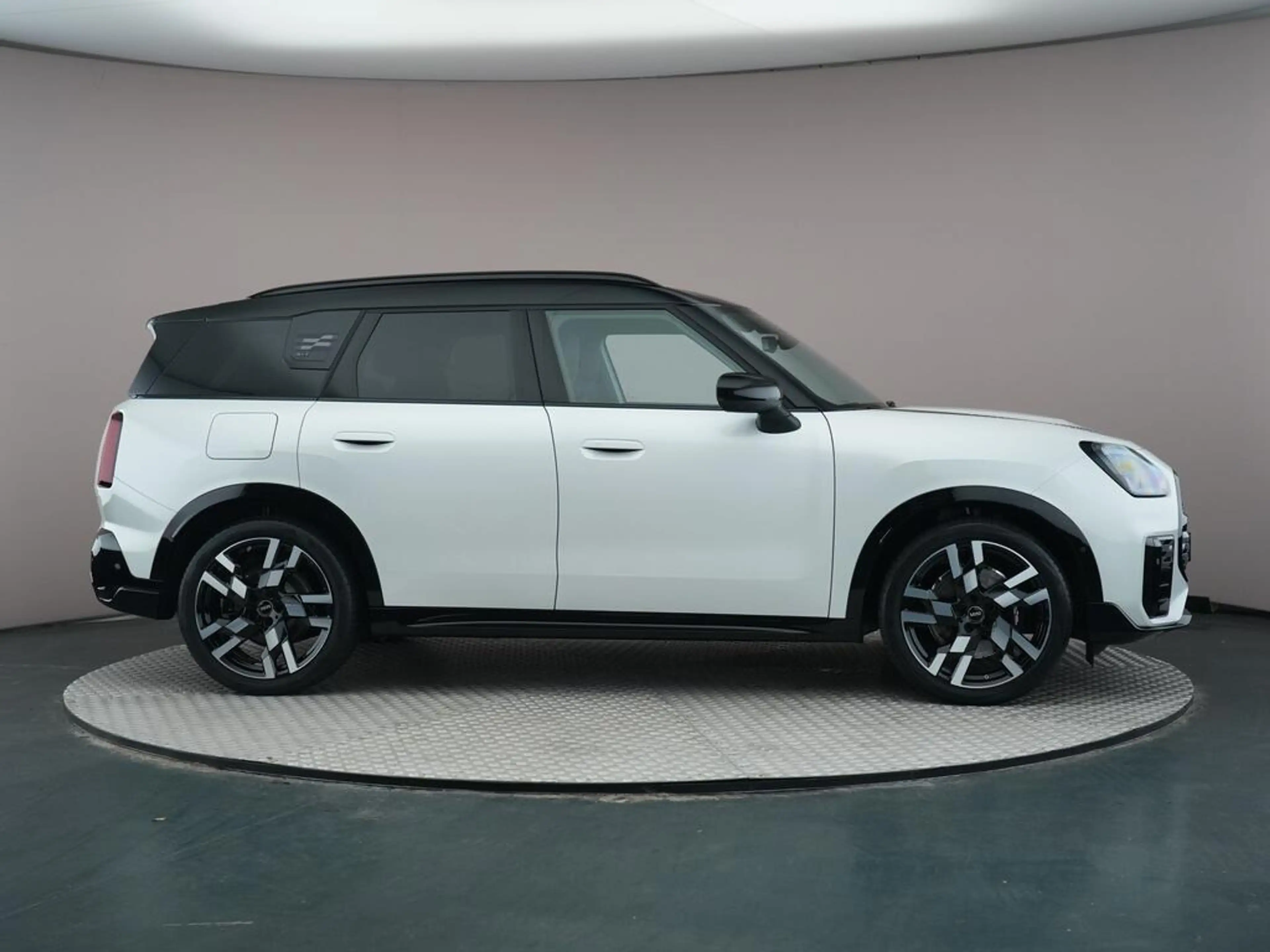 MINI Cooper Countryman 2.0 S ALL4 John Works XL — photo 7