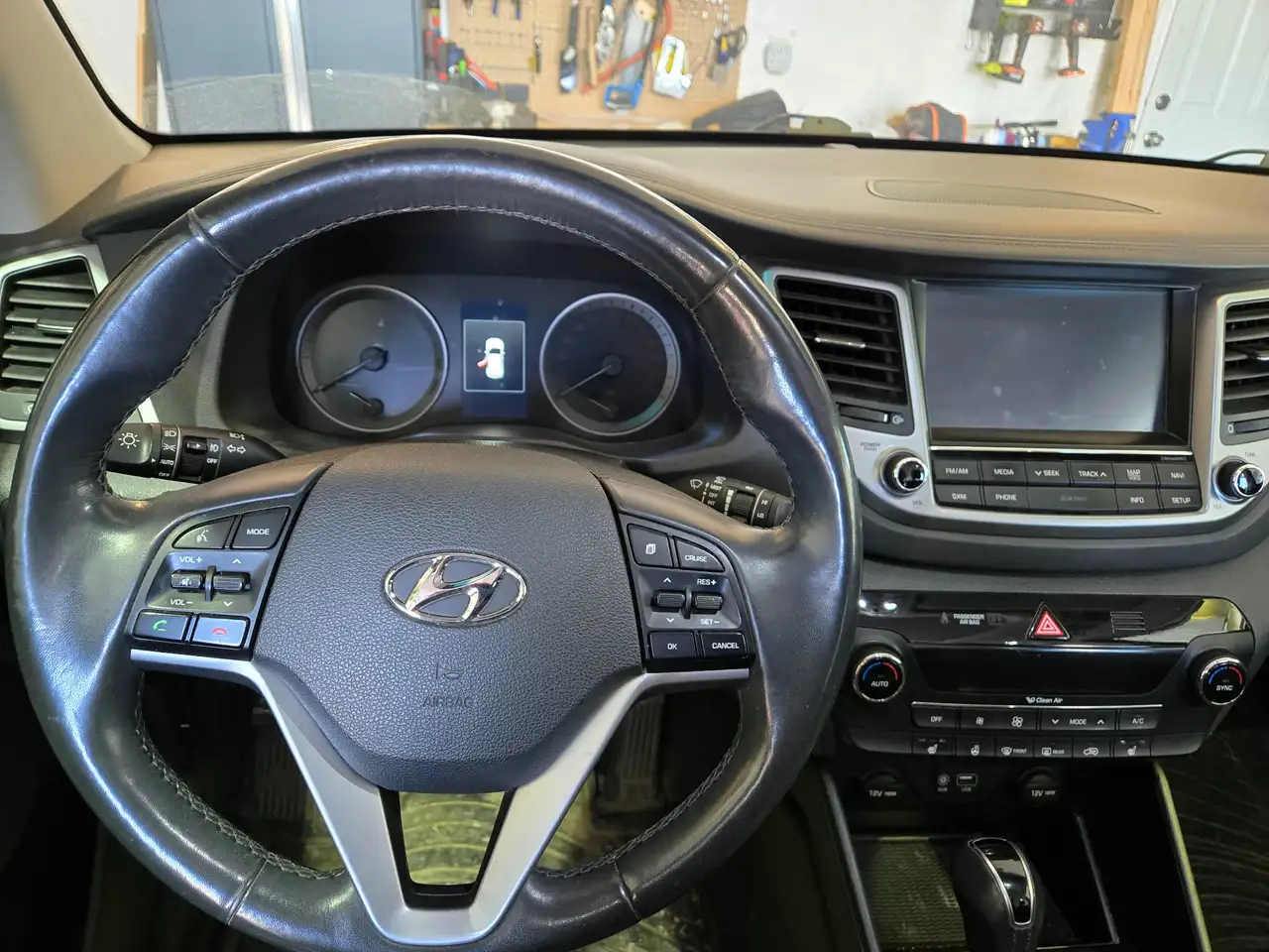 Hyundai TUCSON снимка Hyundai TUCSON