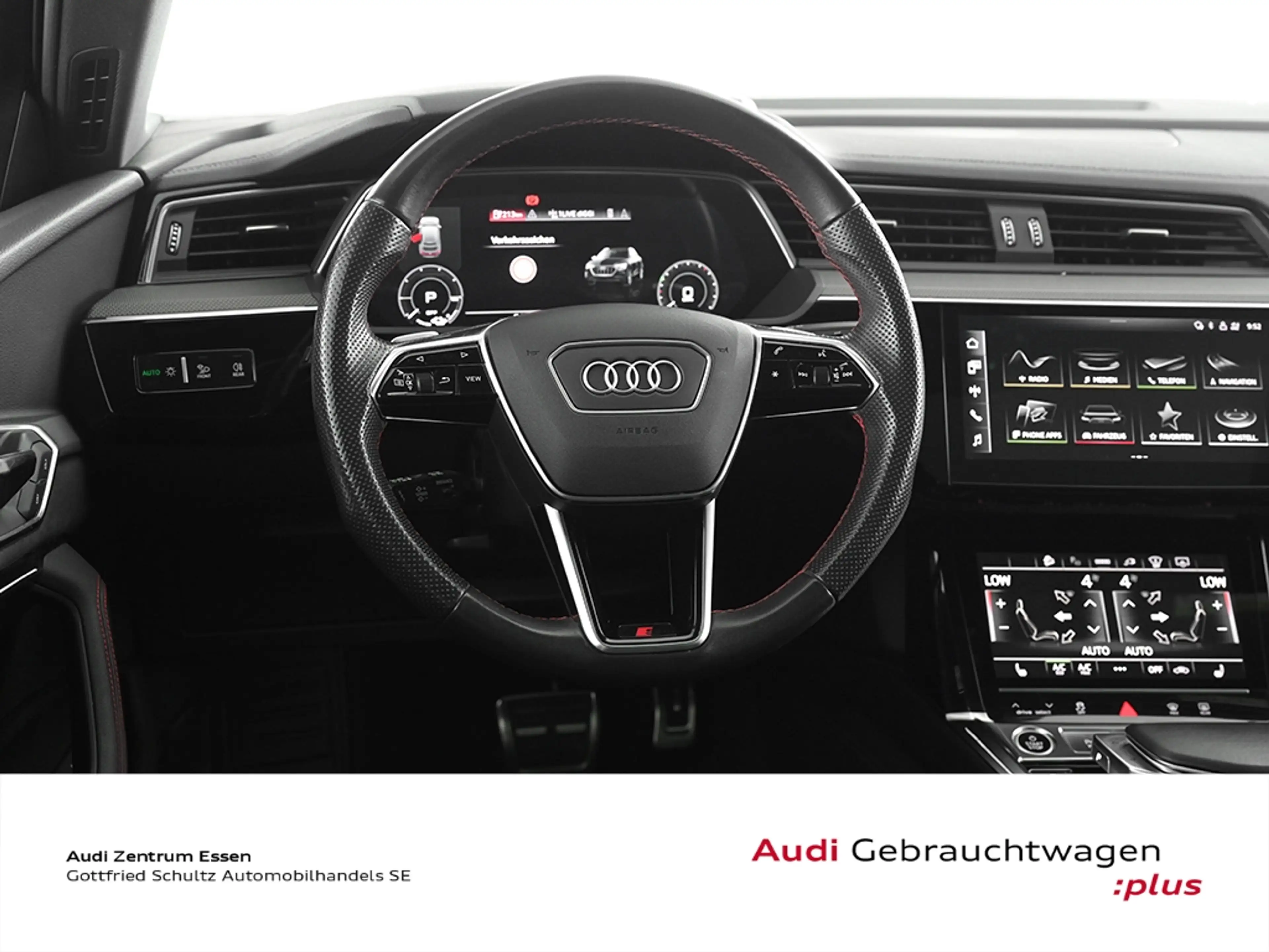 Audi Q8 e-tron Sportback 55 quattro S line Panoramadach — photo 14
