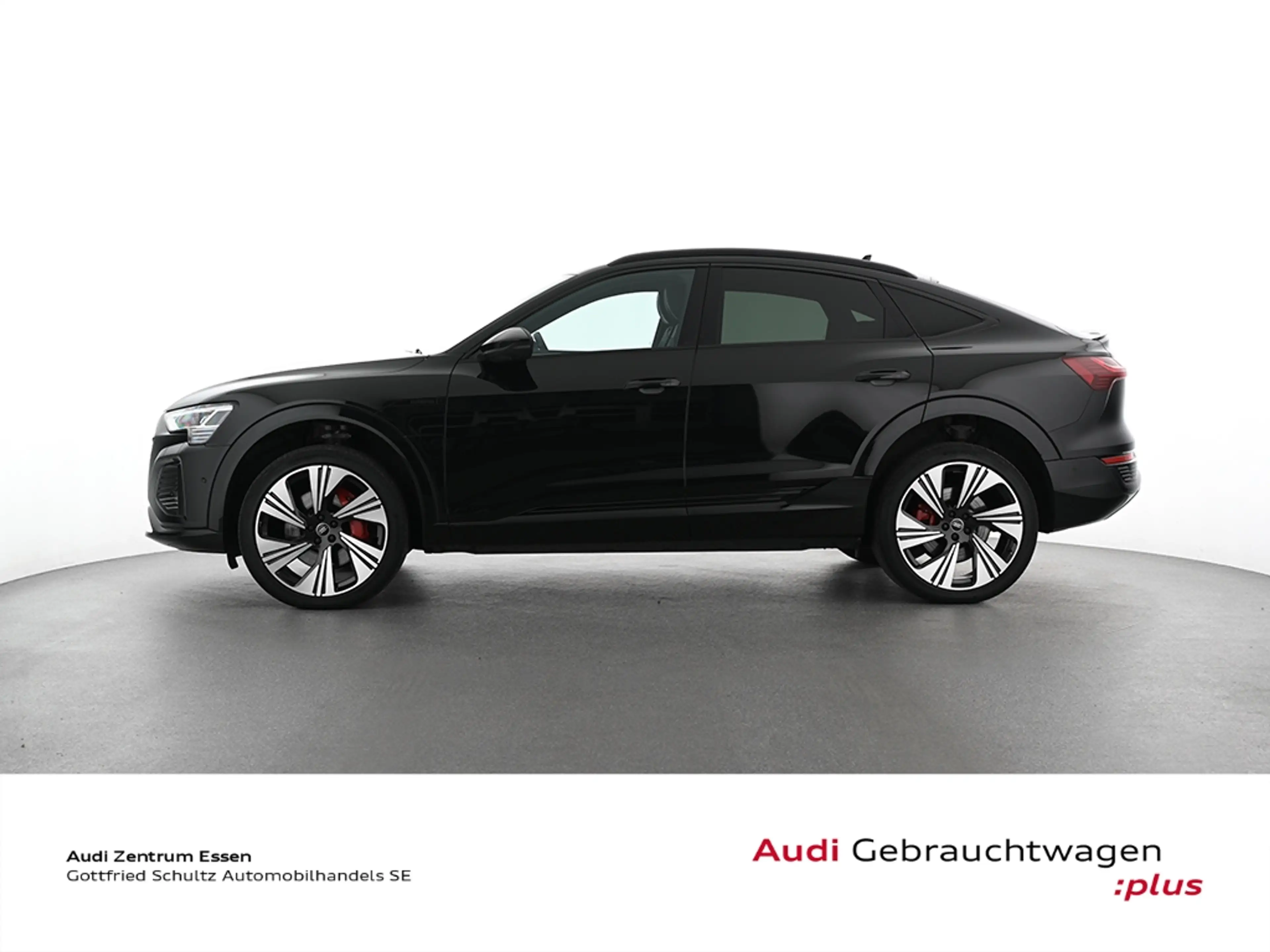 Audi Q8 e-tron Sportback 55 quattro S line Panoramadach — photo 4