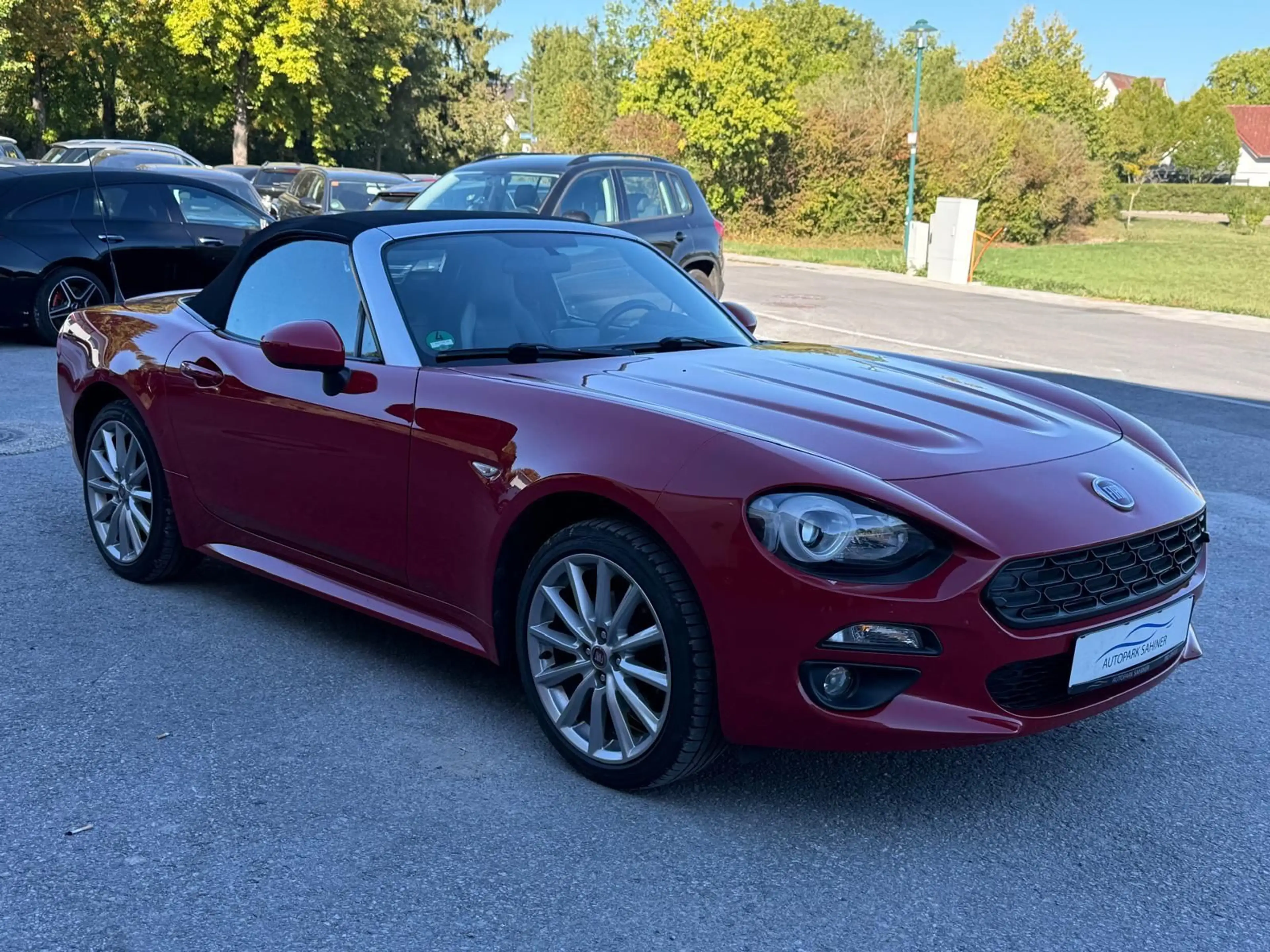 Fiat 124 Spider Lusso — photo 5