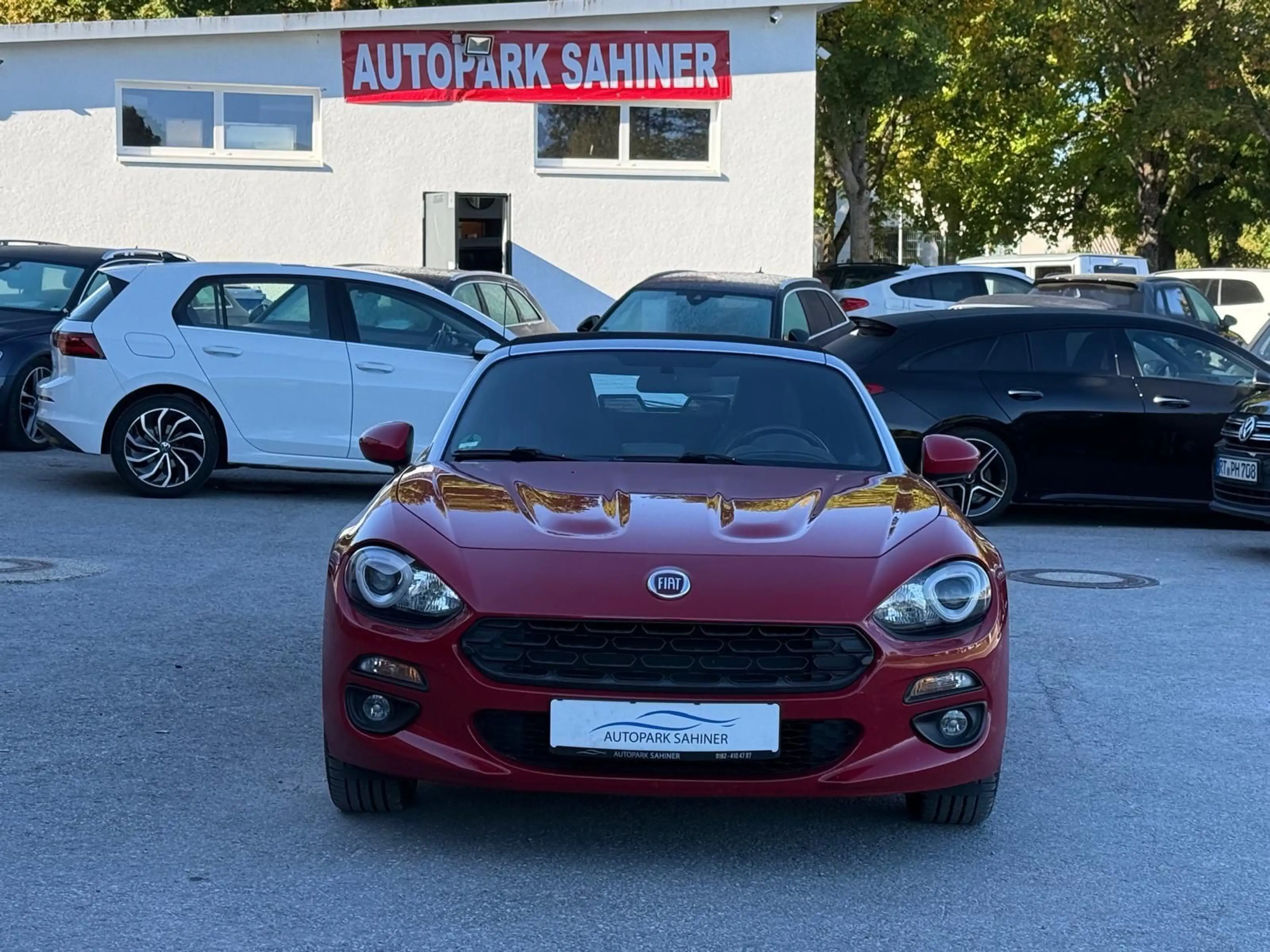Fiat 124 Spider Lusso — photo 2