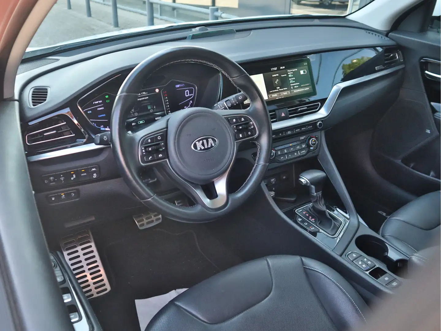 Kia Niro 1.6 GDi PHEV Plug-In-Hybrid ExecutiveLine Leder | Wit - 2