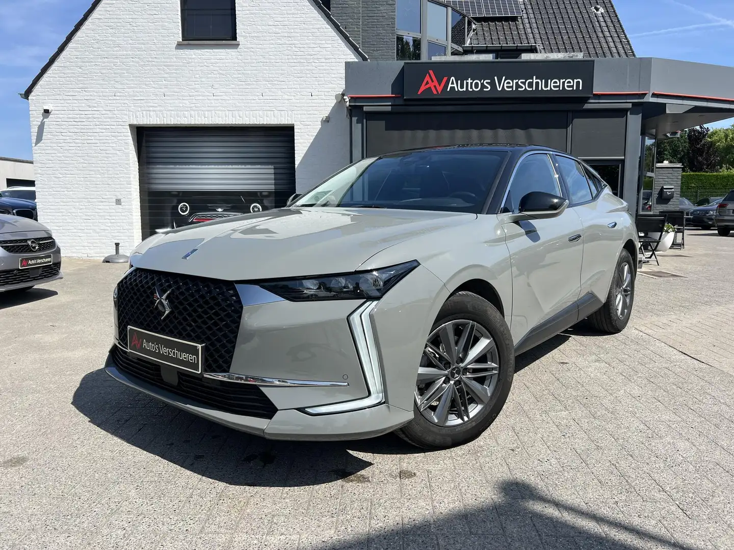 DS Automobiles DS 4 1.2 Puretech Bastille EAT8 ** Carplay/Navi | AC... Grijs - 2