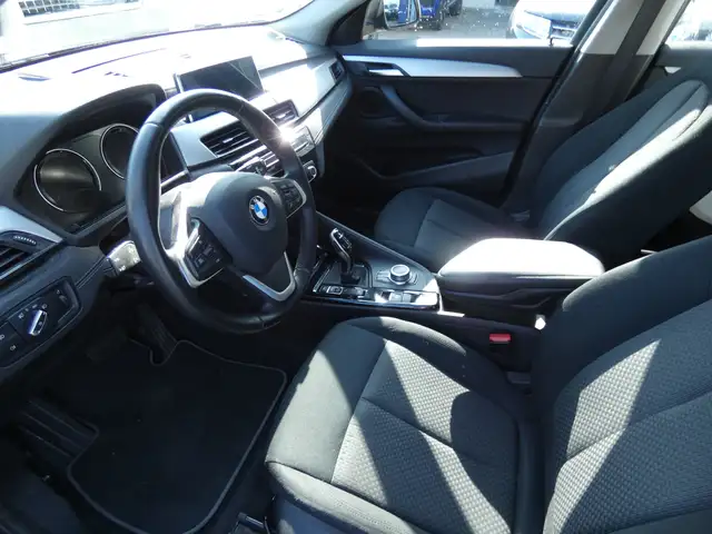 BMW X2 view 11
