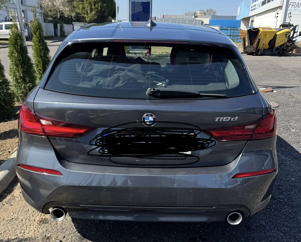 BMW 118