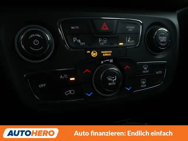 Jeep Compass view 24
