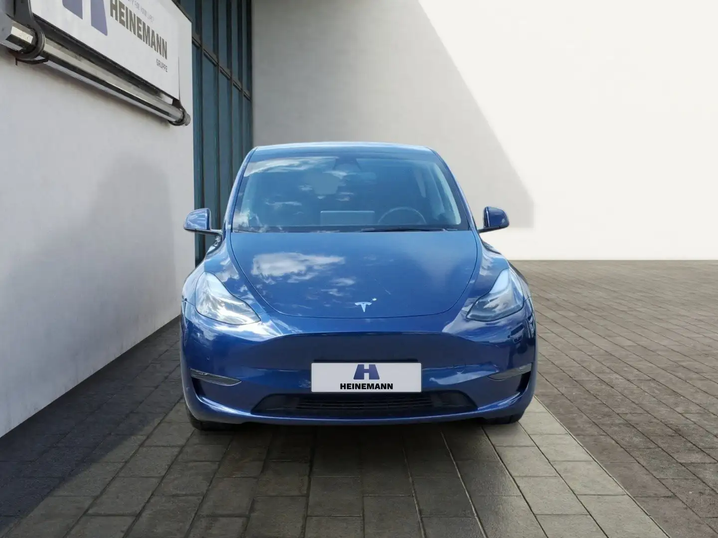 Tesla Model Y Long Range Dual AWD SoH 94% Blau - 2