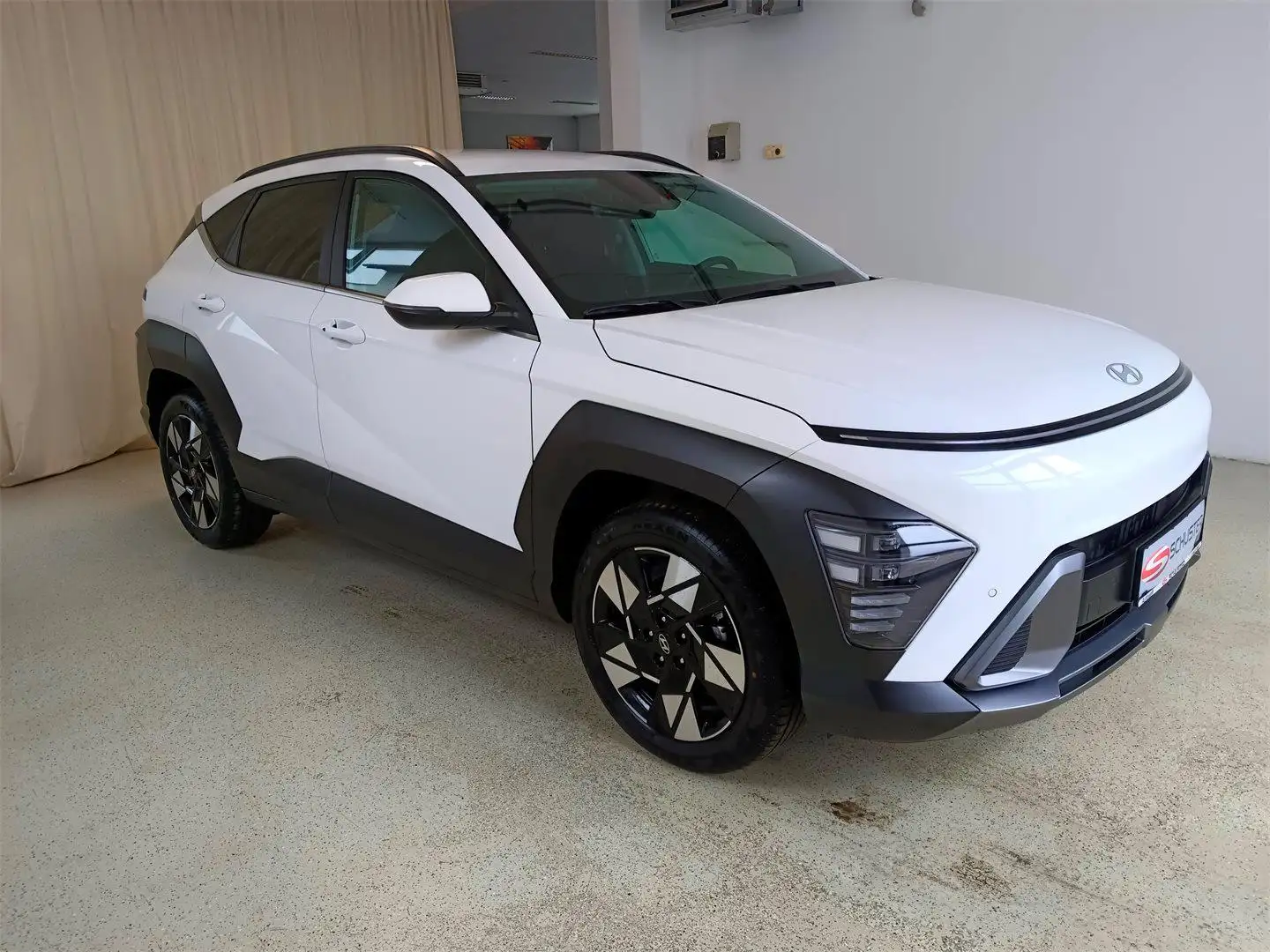 Hyundai KONA Kona HEV (SX2) GO Plus 1.6 GDI 2WD HEV k3hg1 Weiß - 1