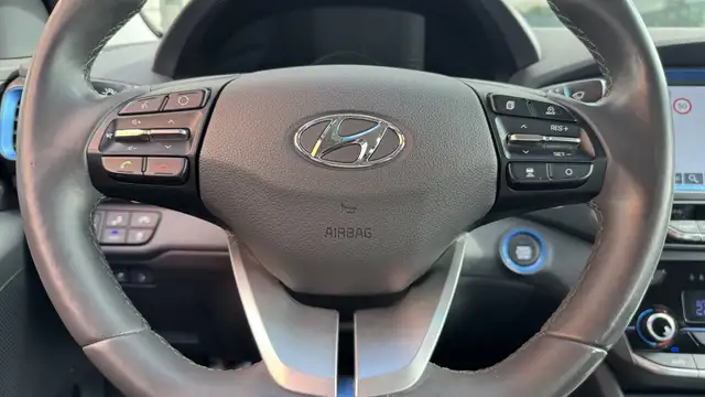 Hyundai IONIQ view 24