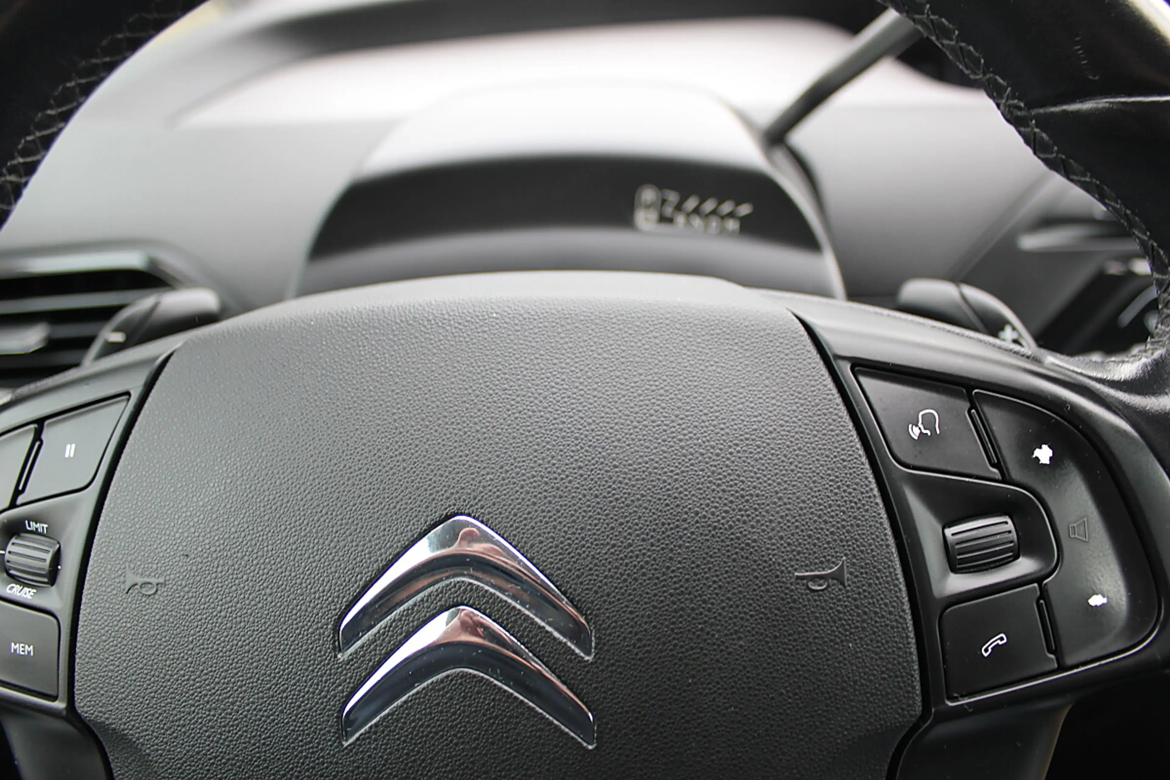 Citroen C4 Picasso — photo 12