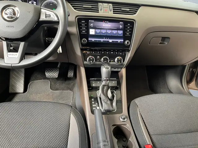 Skoda Octavia view 9