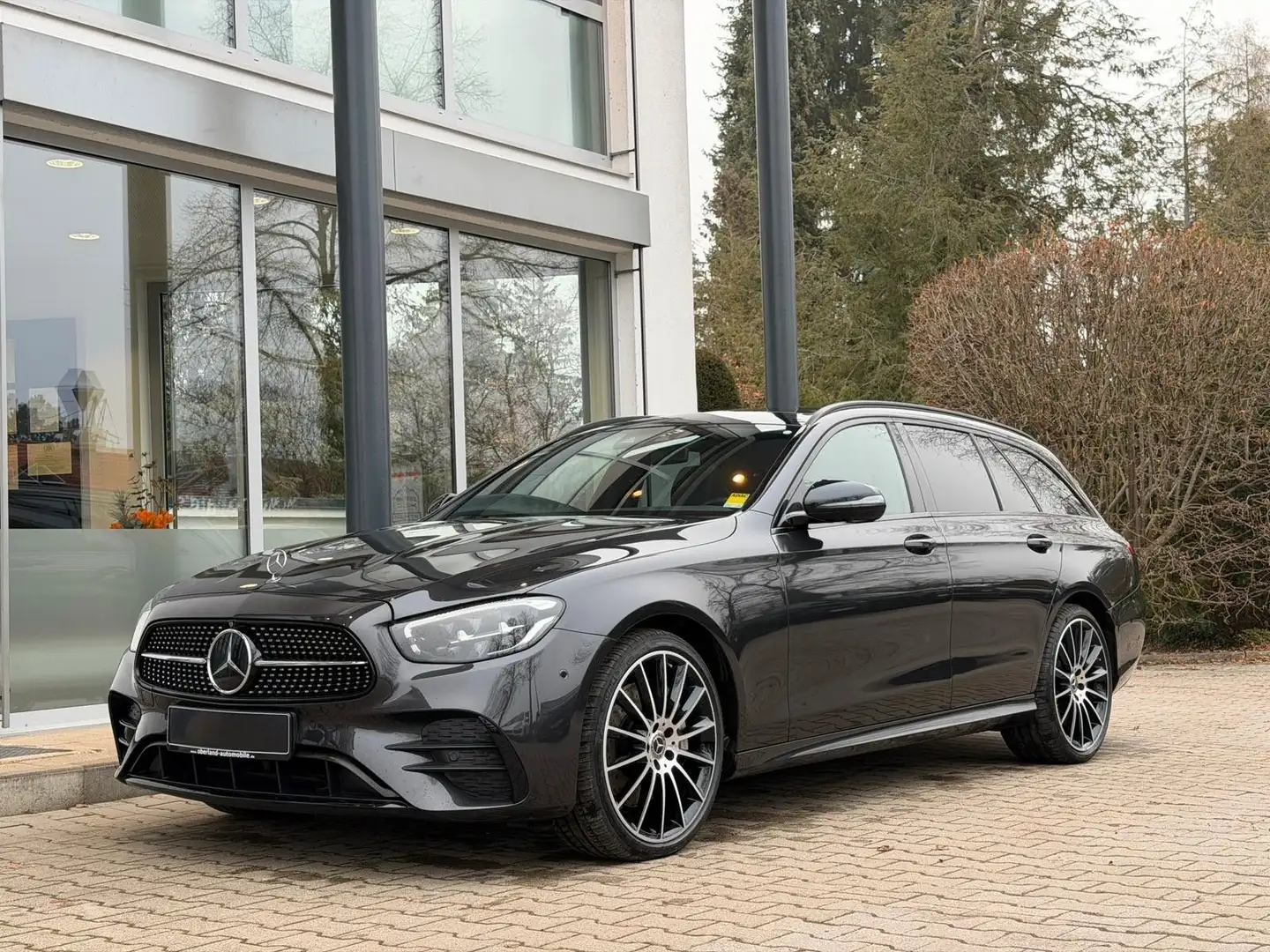 Mercedes-Benz E 450 / PANORAMA/ 360° / BURMESTER/ AHK/ STANDHZ Gris - 1