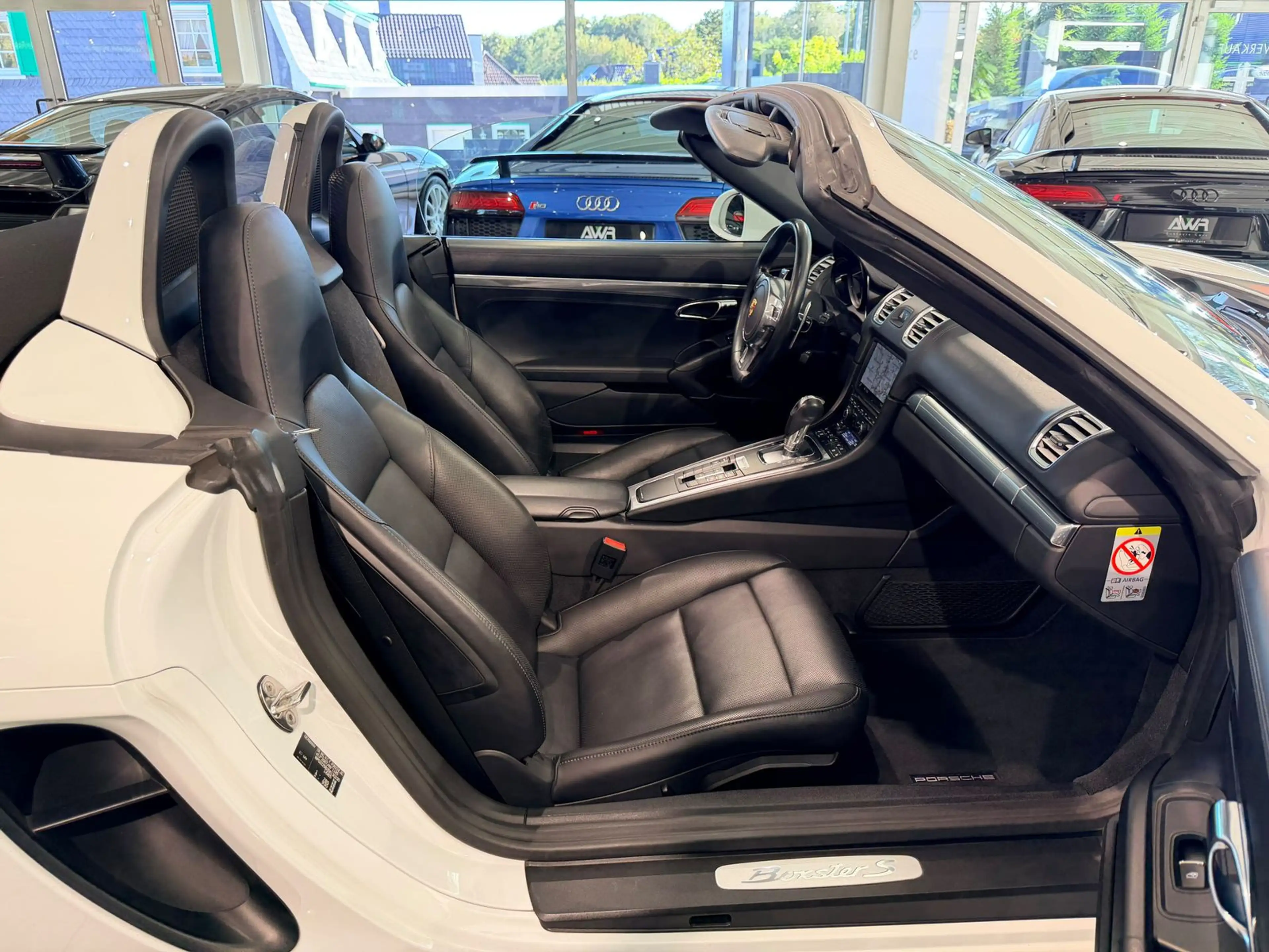 Porsche Boxster S SPORTABGAS*PDK*19"*BOSE*INDIVIDUAL*PDC — photo 14