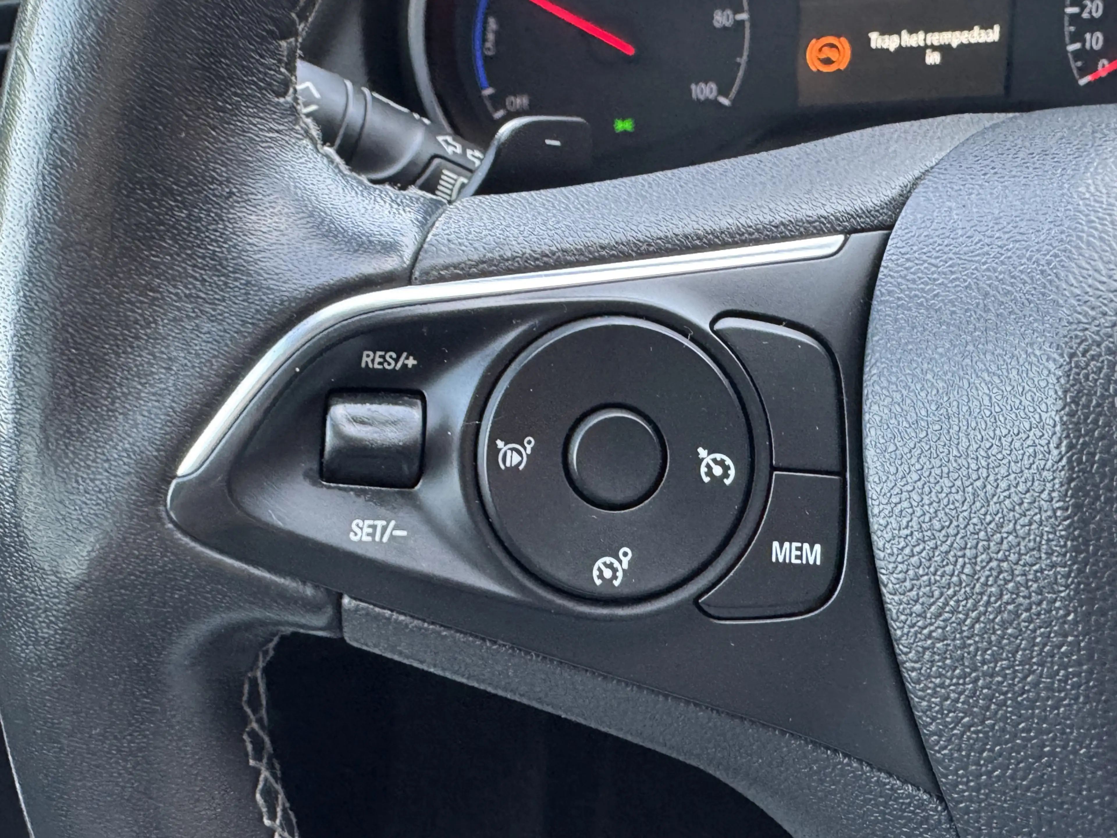 Opel Grandland X 1.6 Turbo Hybrid Ultimate // TREKHAAK // NAVI // C — photo 15