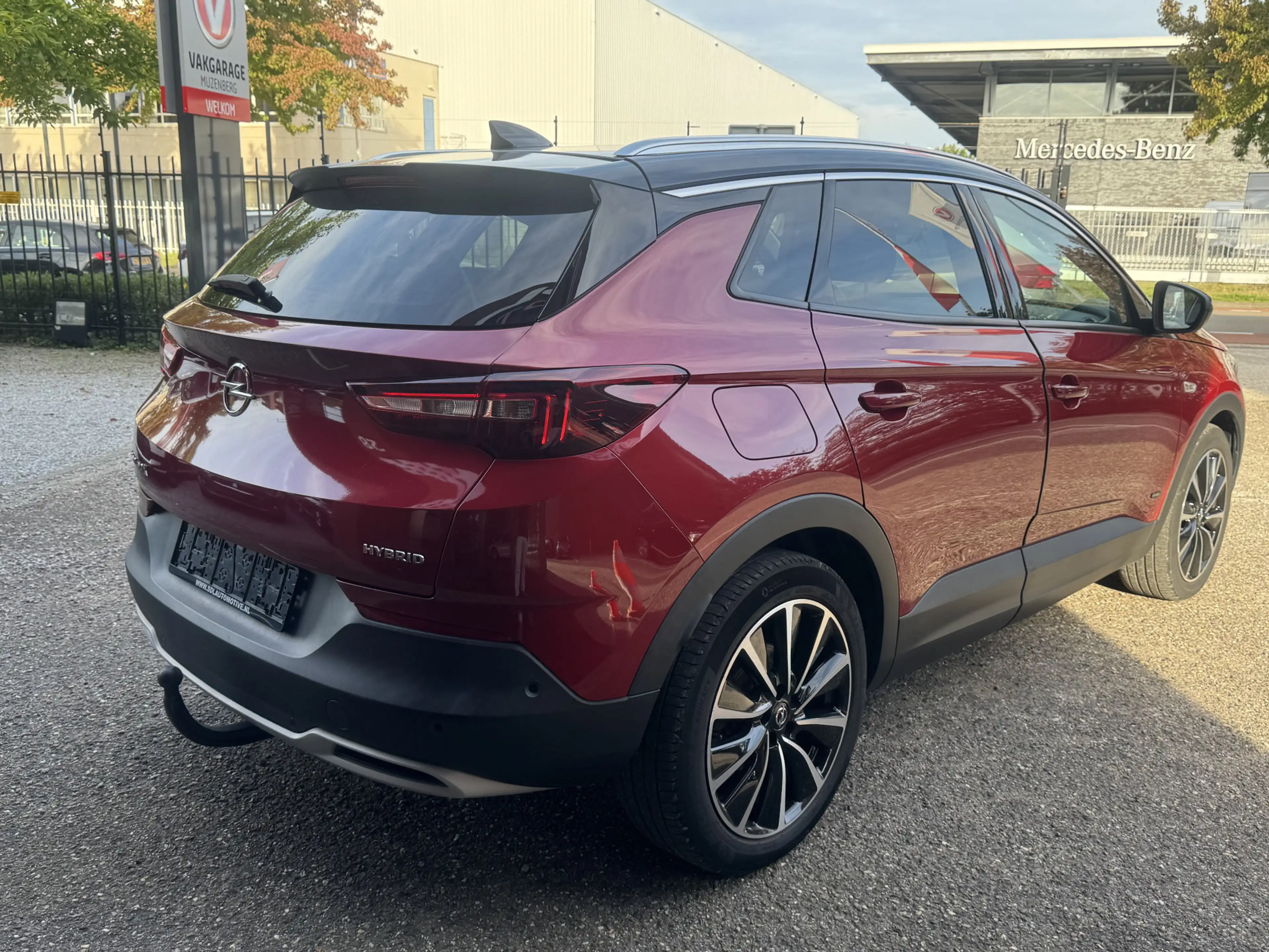 Opel Grandland X 1.6 Turbo Hybrid Ultimate // TREKHAAK // NAVI // C — photo 5