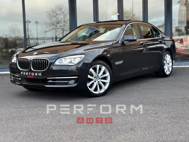 BMW 730 730D X-DRIVE *FULL SERVICE* SOFTCLOSE / HEAD UP /