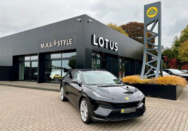 Imagine Lotus Eletre R KEF  rotes Leder sehr selten