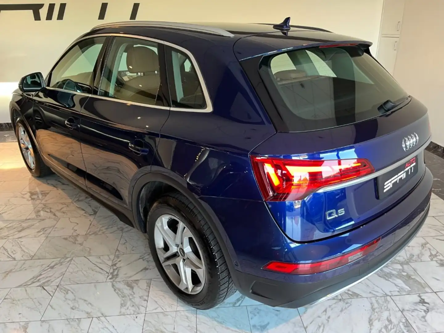 Audi Q5 35 TDI 163CV S-TRONIC BUSINESS Azul - 2