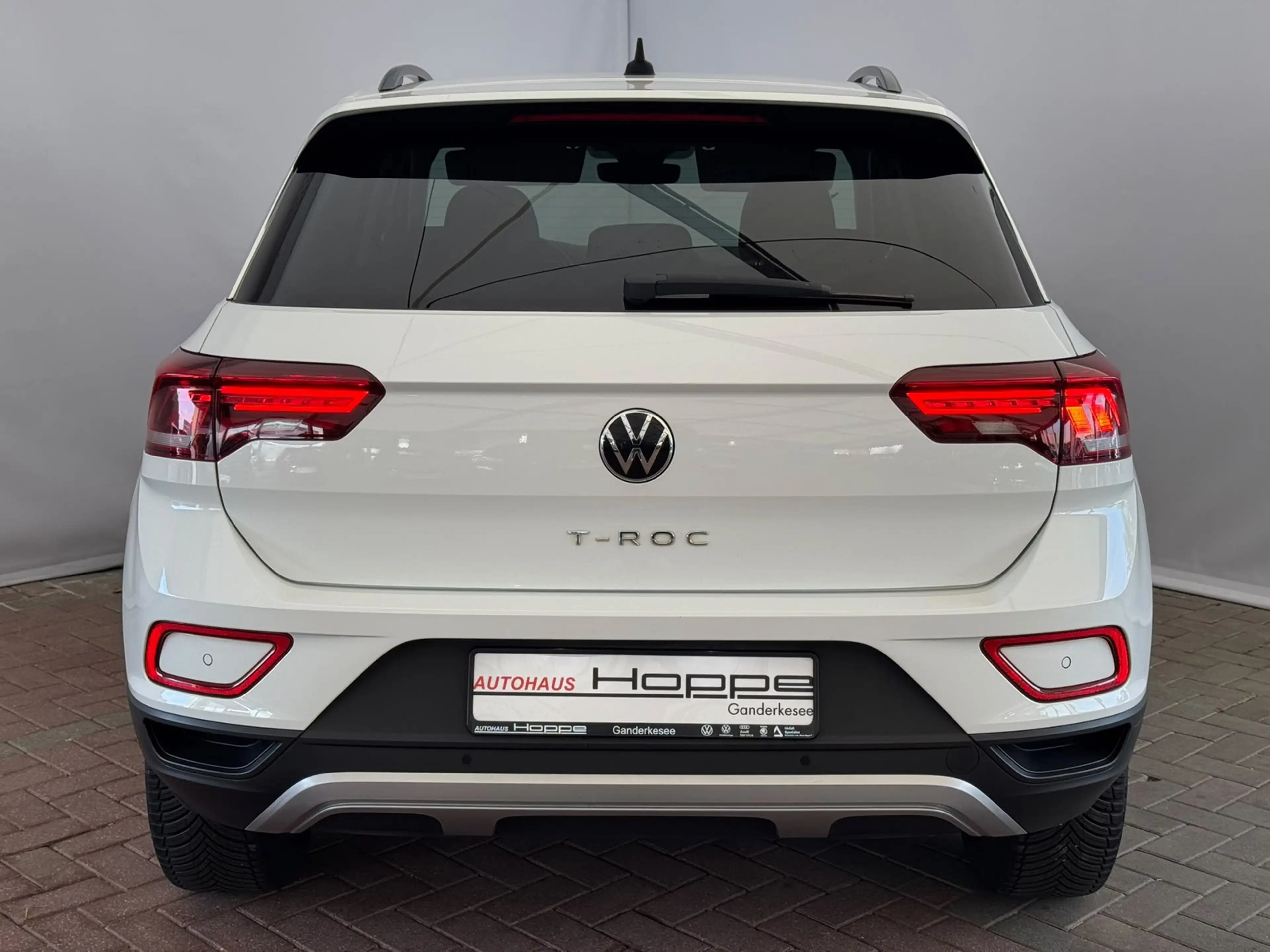 Volkswagen T-Roc Life 2.0TDI+KAMERA+ACC+SIDE+APP+MFL-BEHEIZBAR — photo 24