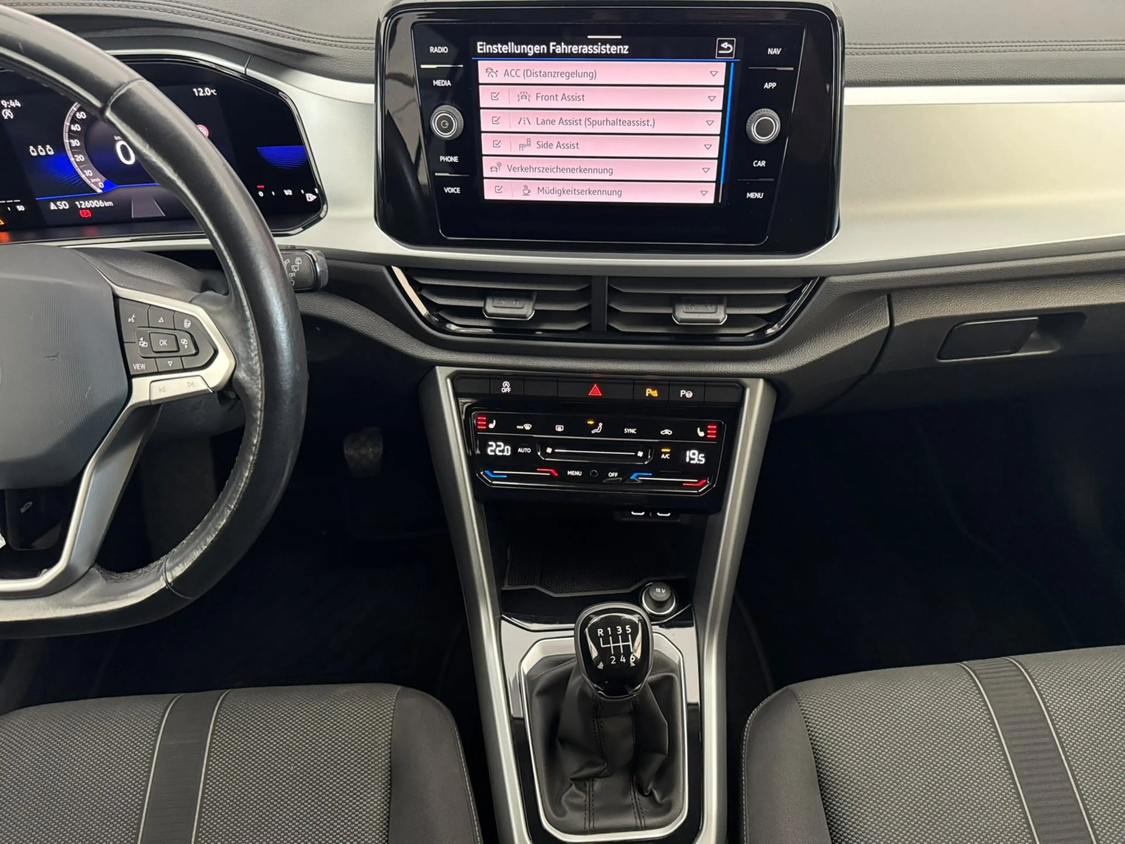 Volkswagen T-Roc Life 2.0TDI+KAMERA+ACC+SIDE+APP+MFL-BEHEIZBAR — photo 7