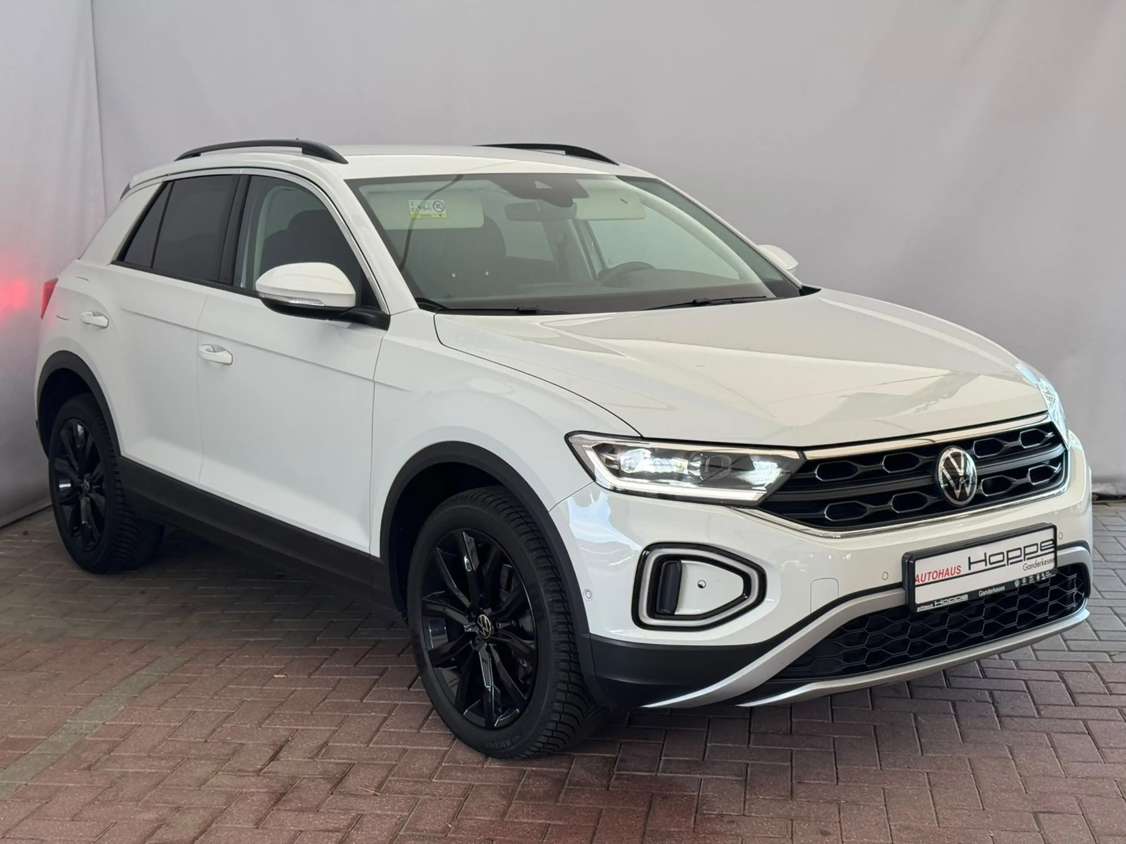 Volkswagen T-Roc Life 2.0TDI+KAMERA+ACC+SIDE+APP+MFL-BEHEIZBAR — photo 2