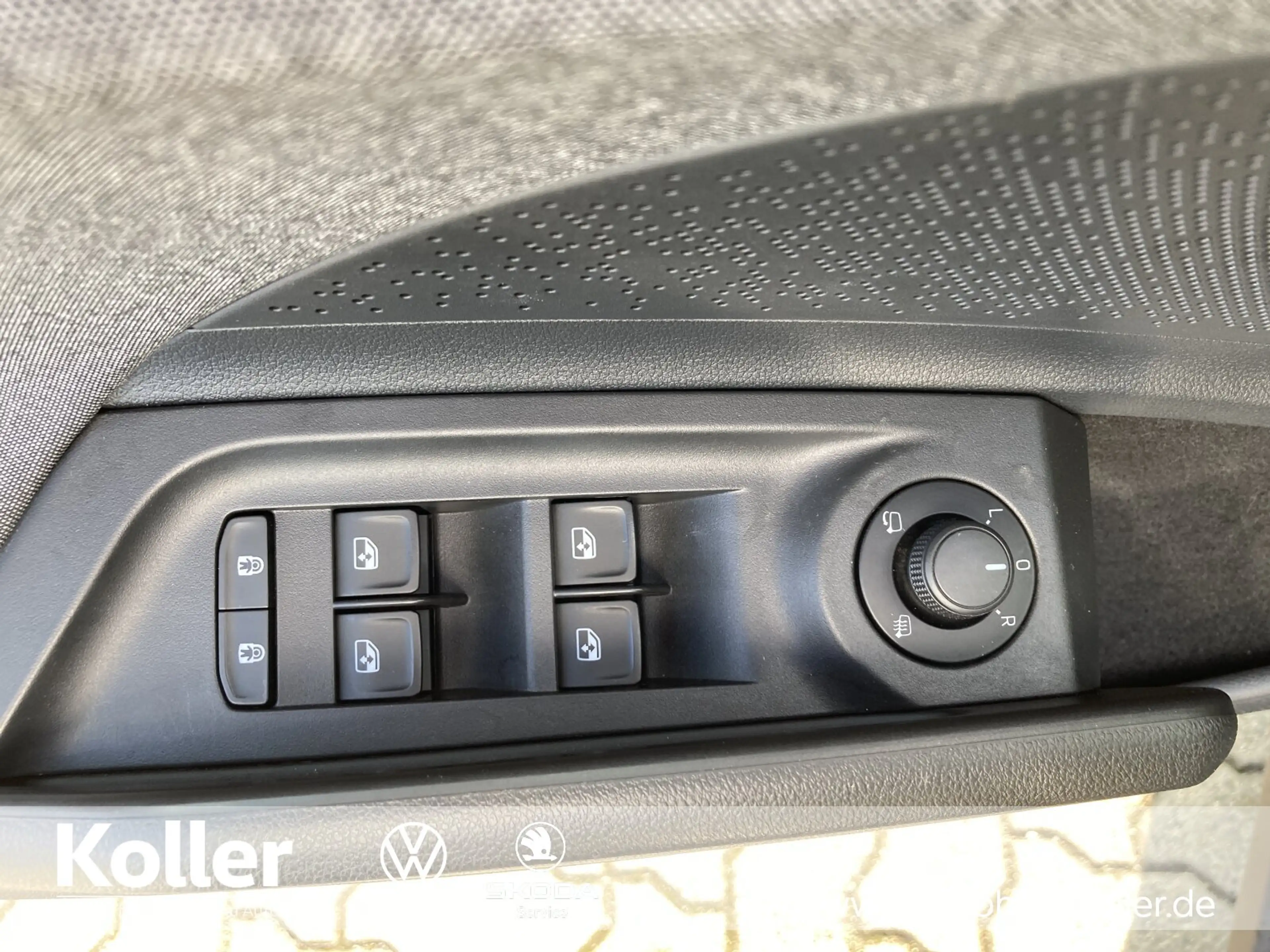 Skoda Enyaq Enyaq iV 60 Clever Navi Kamera Wärmepumpe Matrix — photo 13