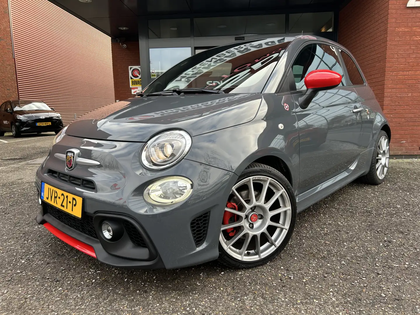 Abarth 595 Turismo 1.4 T-Jet 146PK!! // LEDER // AIRCO // CRUISE // N Gris - 2
