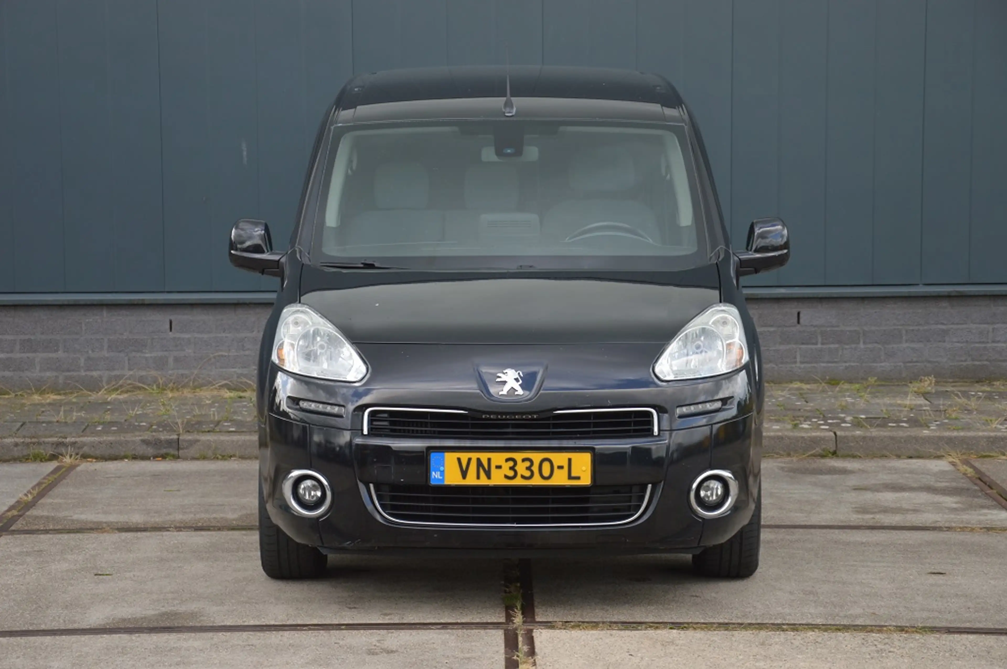 Peugeot Partner 120 1.6 e-HDI L1 90PK Euro 5 Navteq Airco 3 Zits S — photo 11