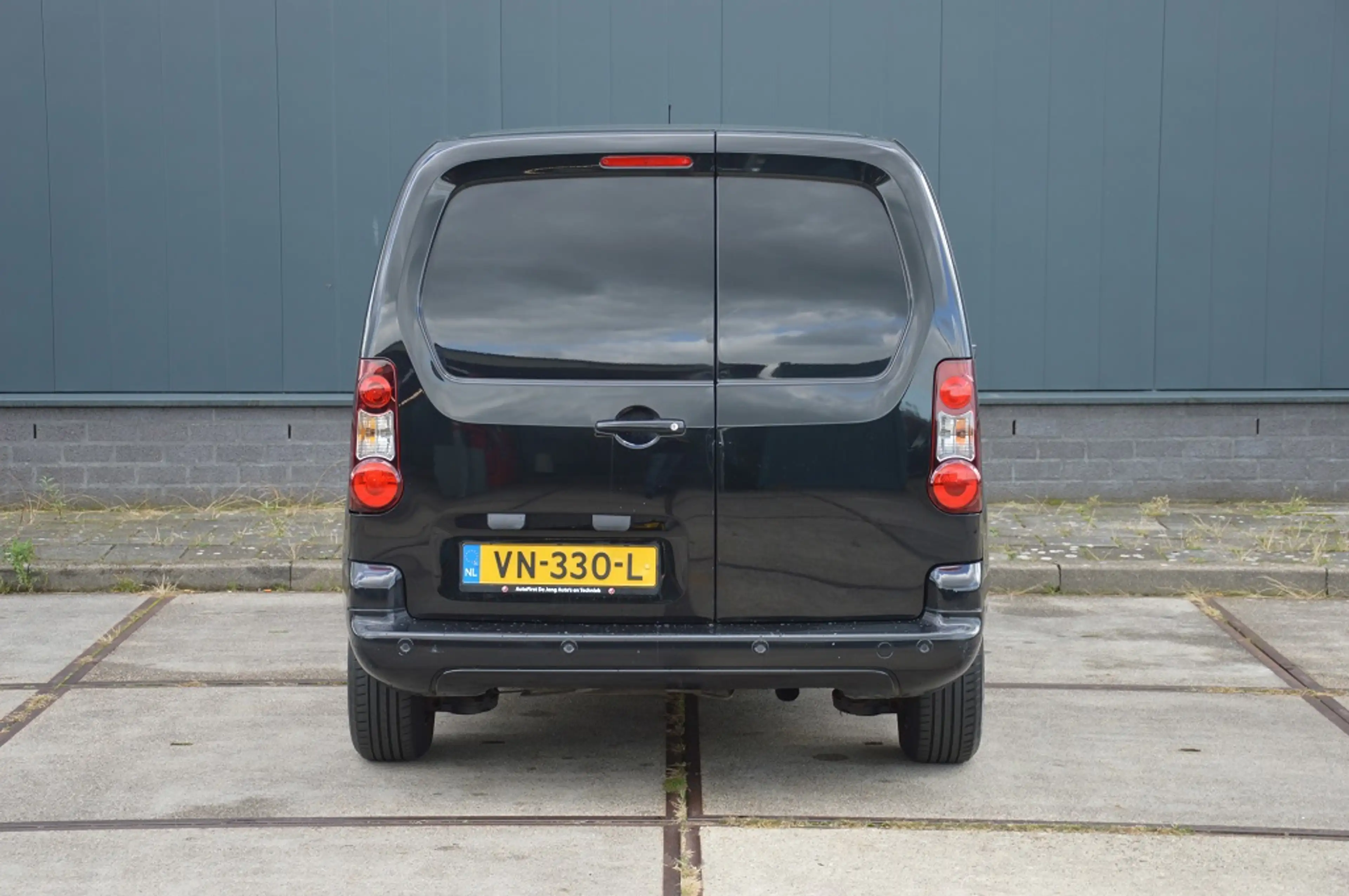 Peugeot Partner 120 1.6 e-HDI L1 90PK Euro 5 Navteq Airco 3 Zits S — photo 12