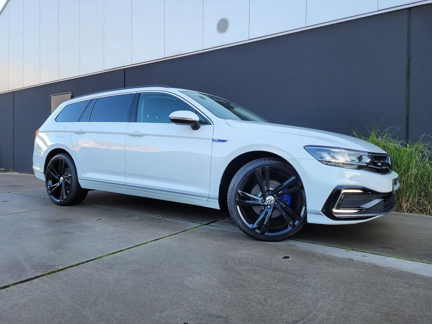 Volkswagen Passat Variant GTE 1.4 eHybrid PHEV DSG*CAMERA*MASSAGE*LED*DAB* Blanc - 1