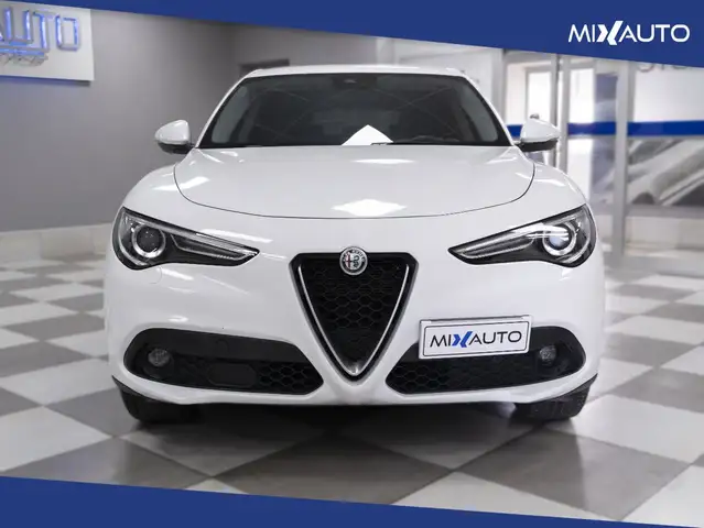 Alfa Romeo Stelvio view 2