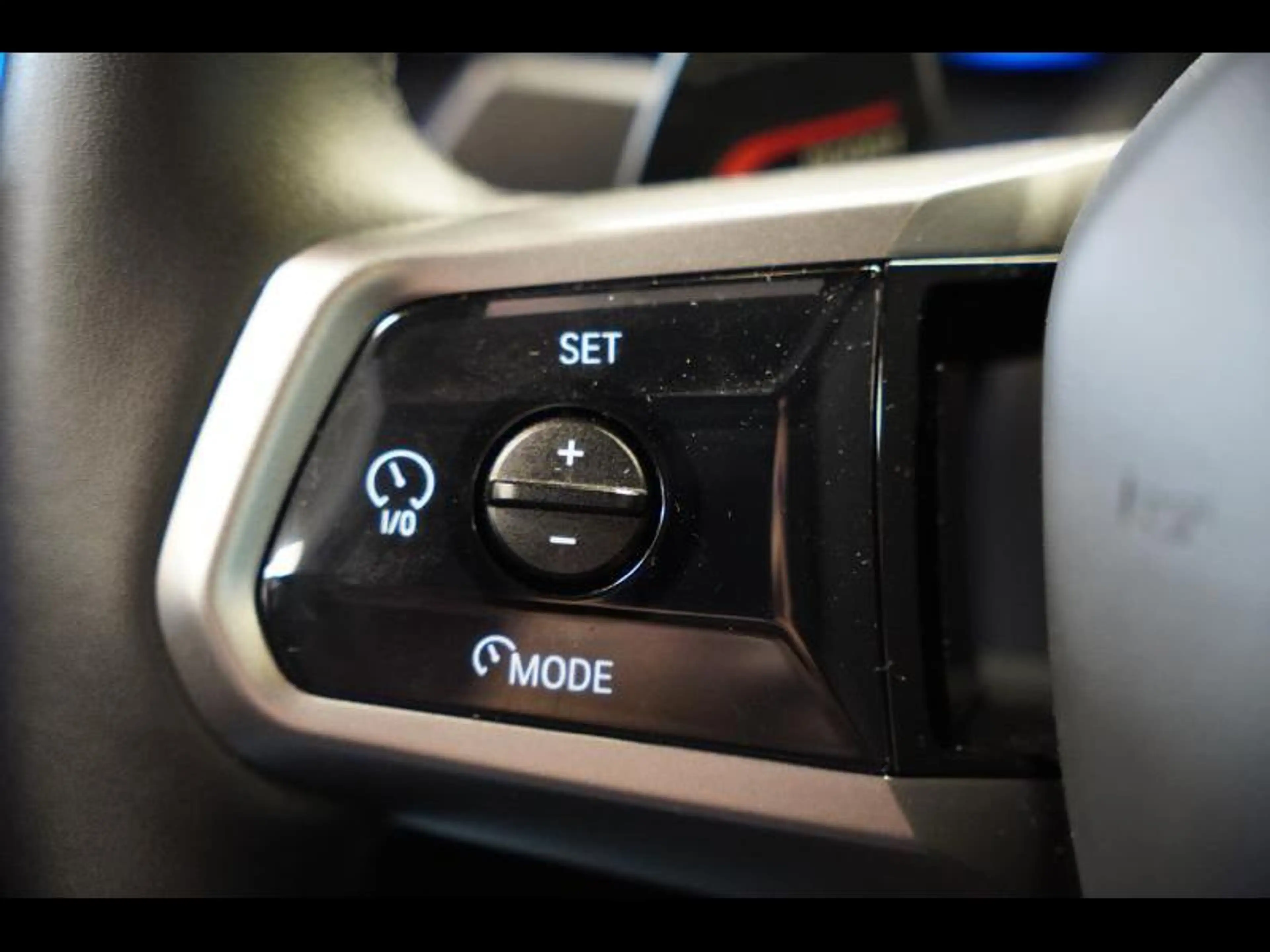 BMW i5 MPACK DRIVE ASSIST PLUS TREKHAAK 360 CAMERA — photo 13