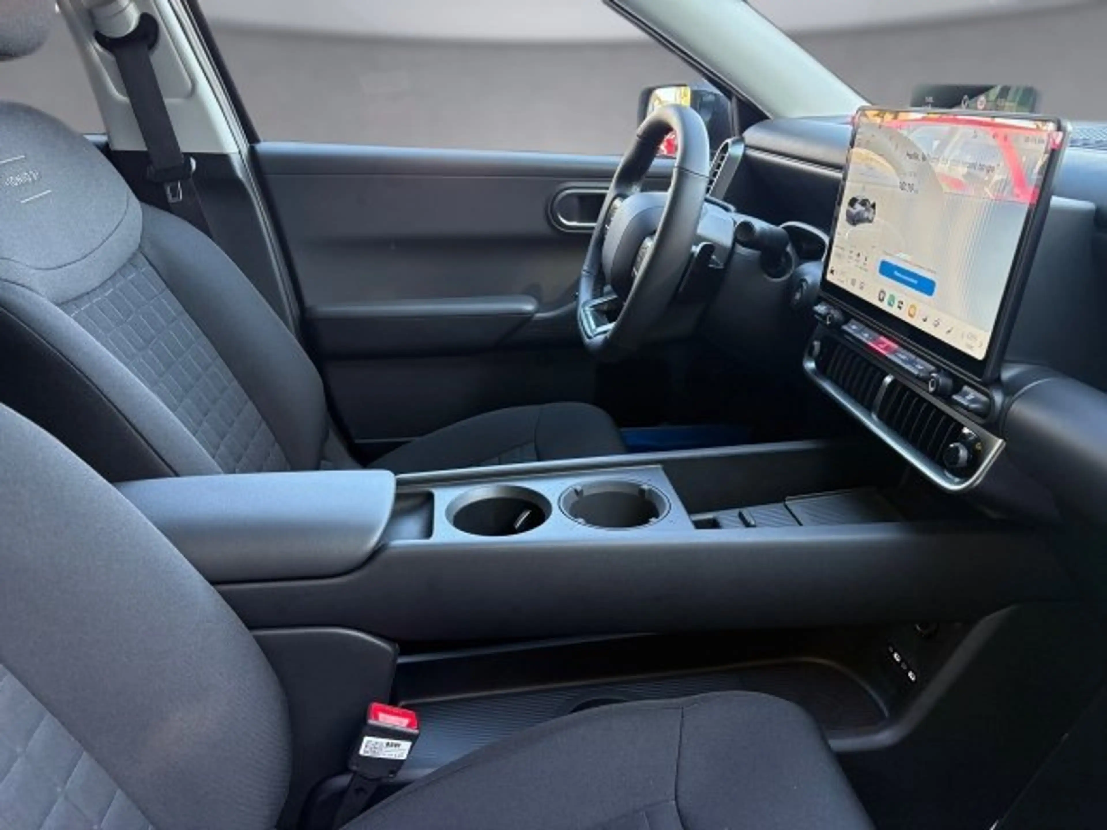 Hyundai IONIQ 3 TREND 61 kWh — photo 11