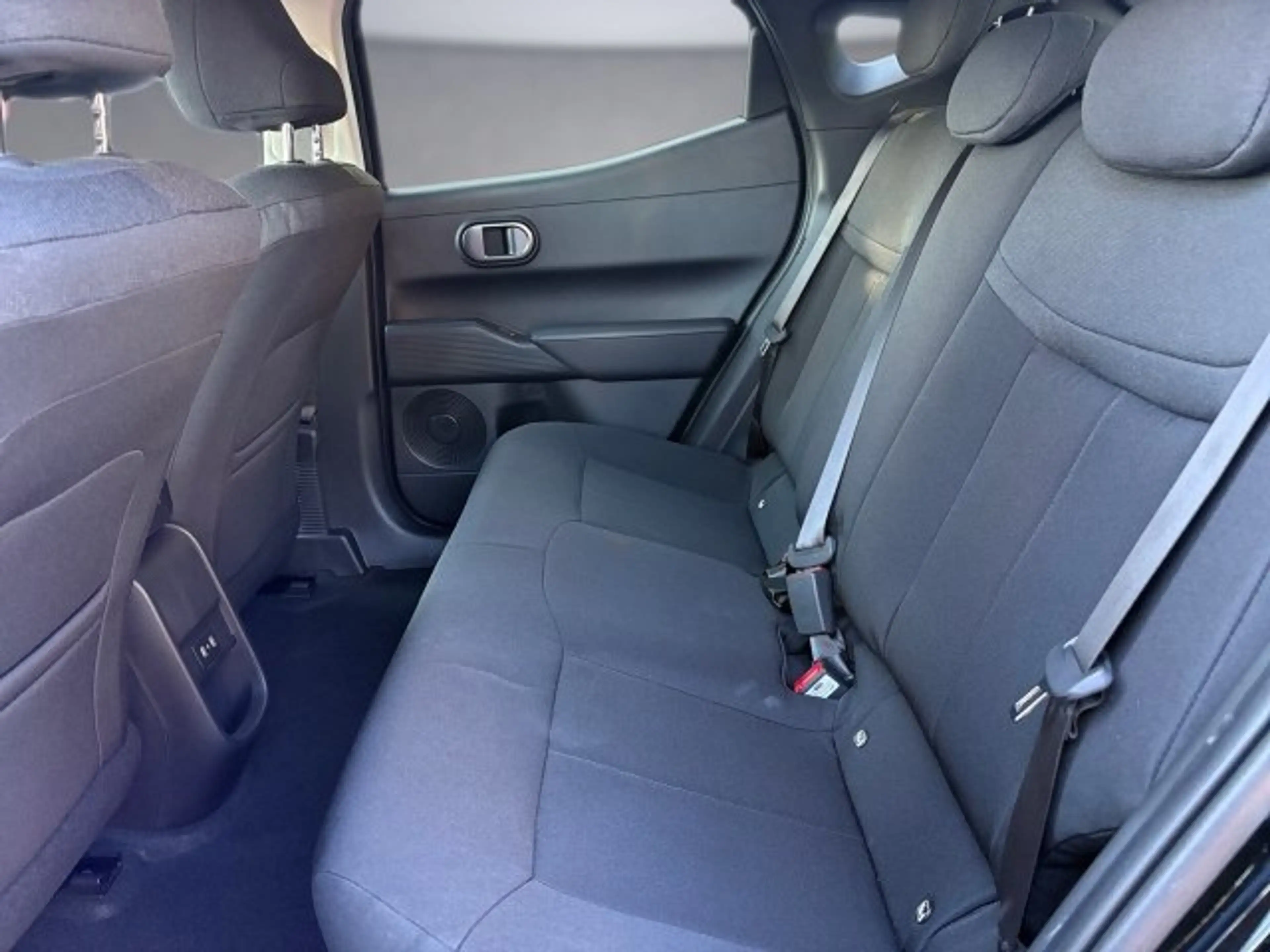 Hyundai IONIQ 3 TREND 61 kWh — photo 13