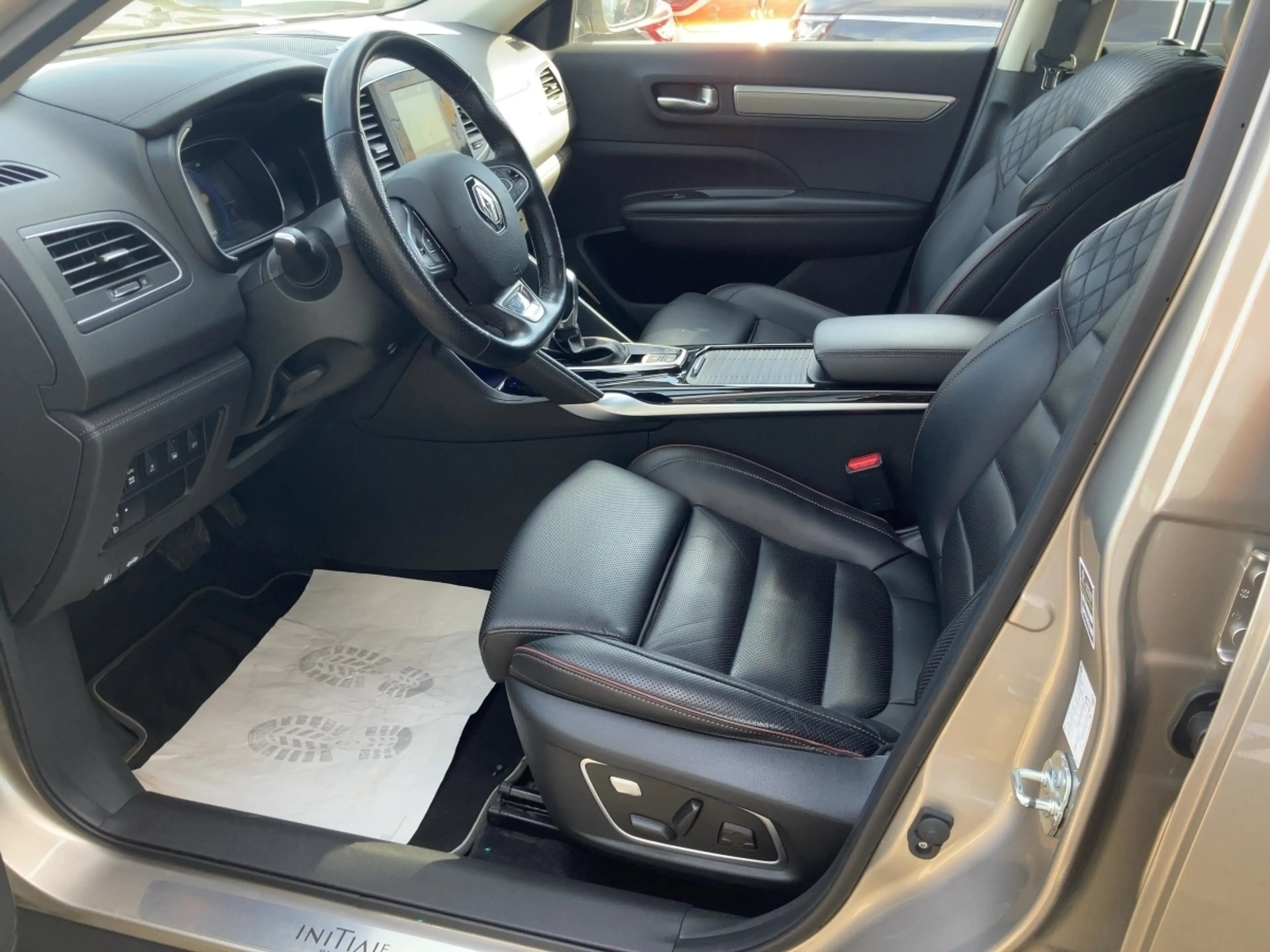 Renault Koleos INITIALE PARIS BLUE dCi 190 4WD X-tronic — photo 13