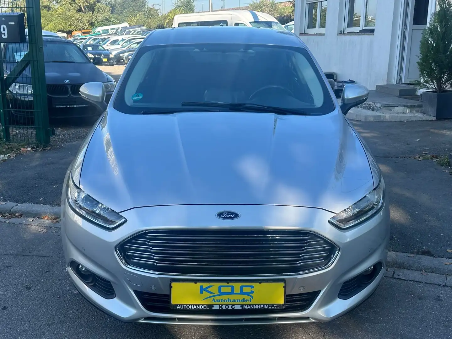 Ford Mondeo Lim. 2,0 TDCI / 1. Hand Silber - 2