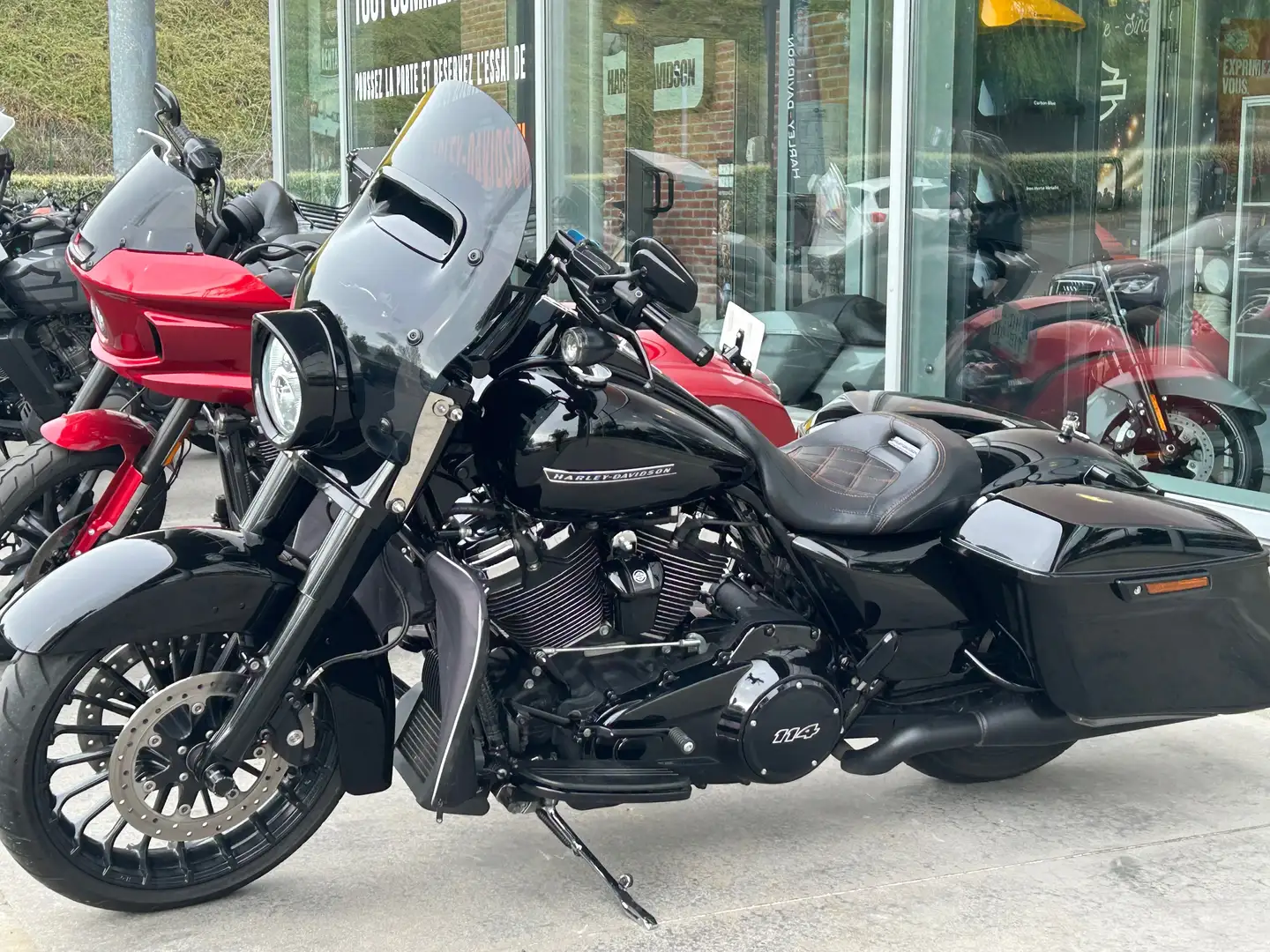 Harley-Davidson Road King Spécial Schwarz - 1