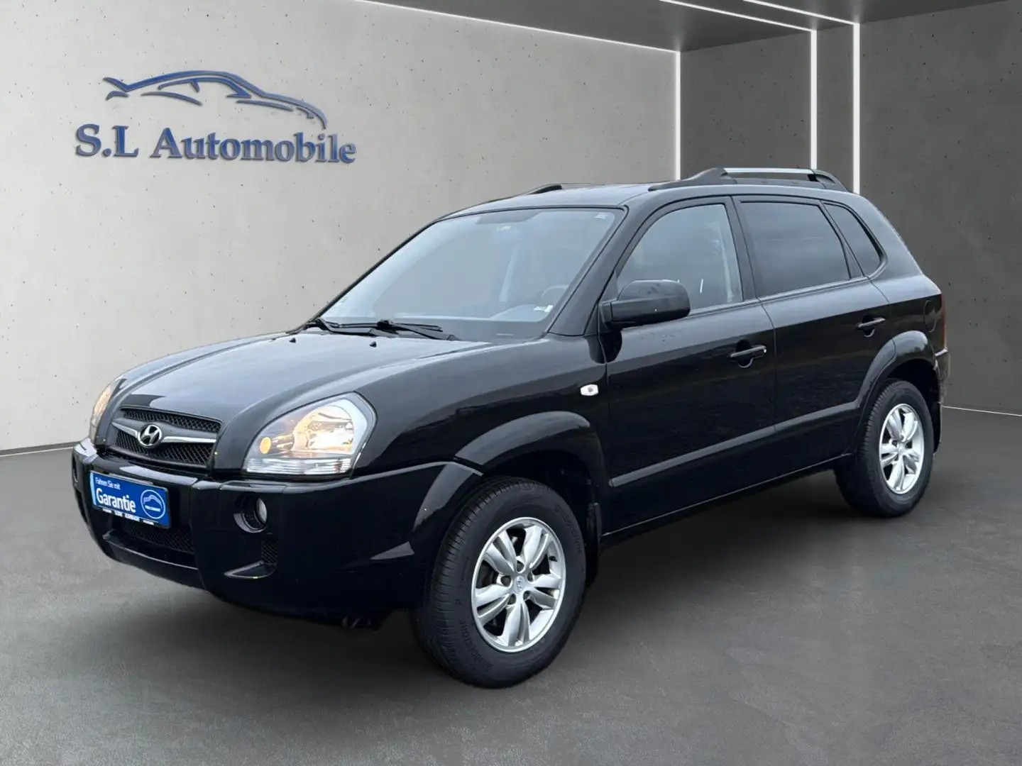 Hyundai TUCSON 2.0 GLS Wagen Nr 079 Schwarz - 2